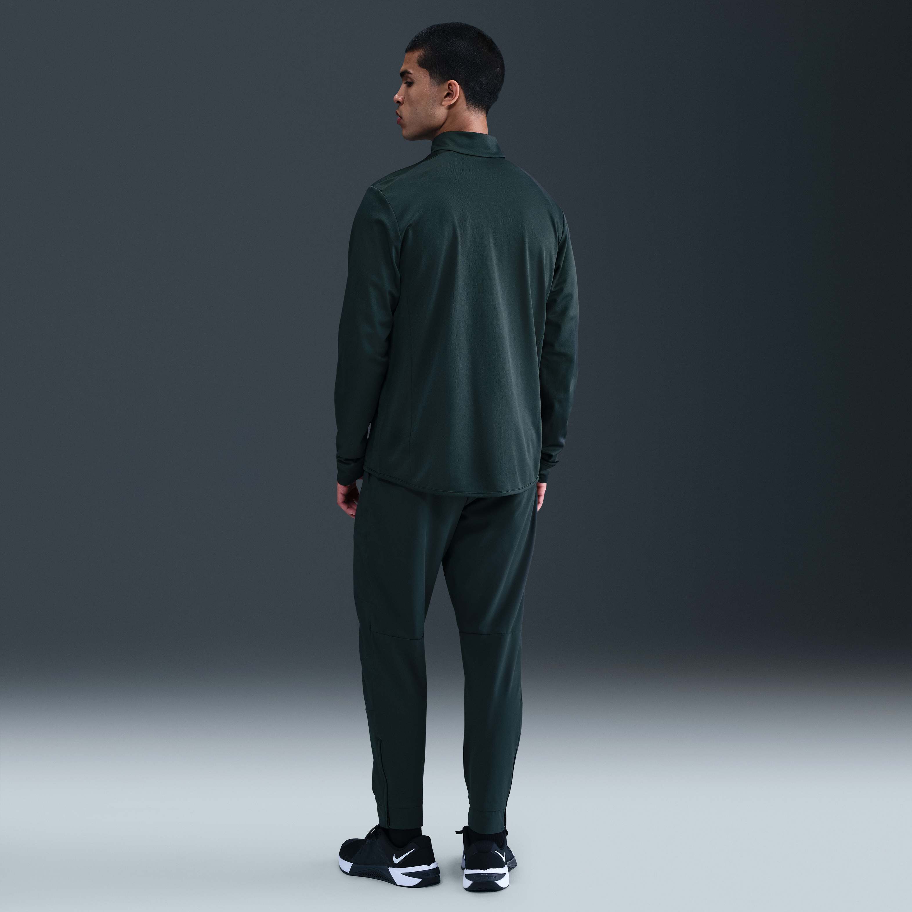 Nike Unlimited image number 3