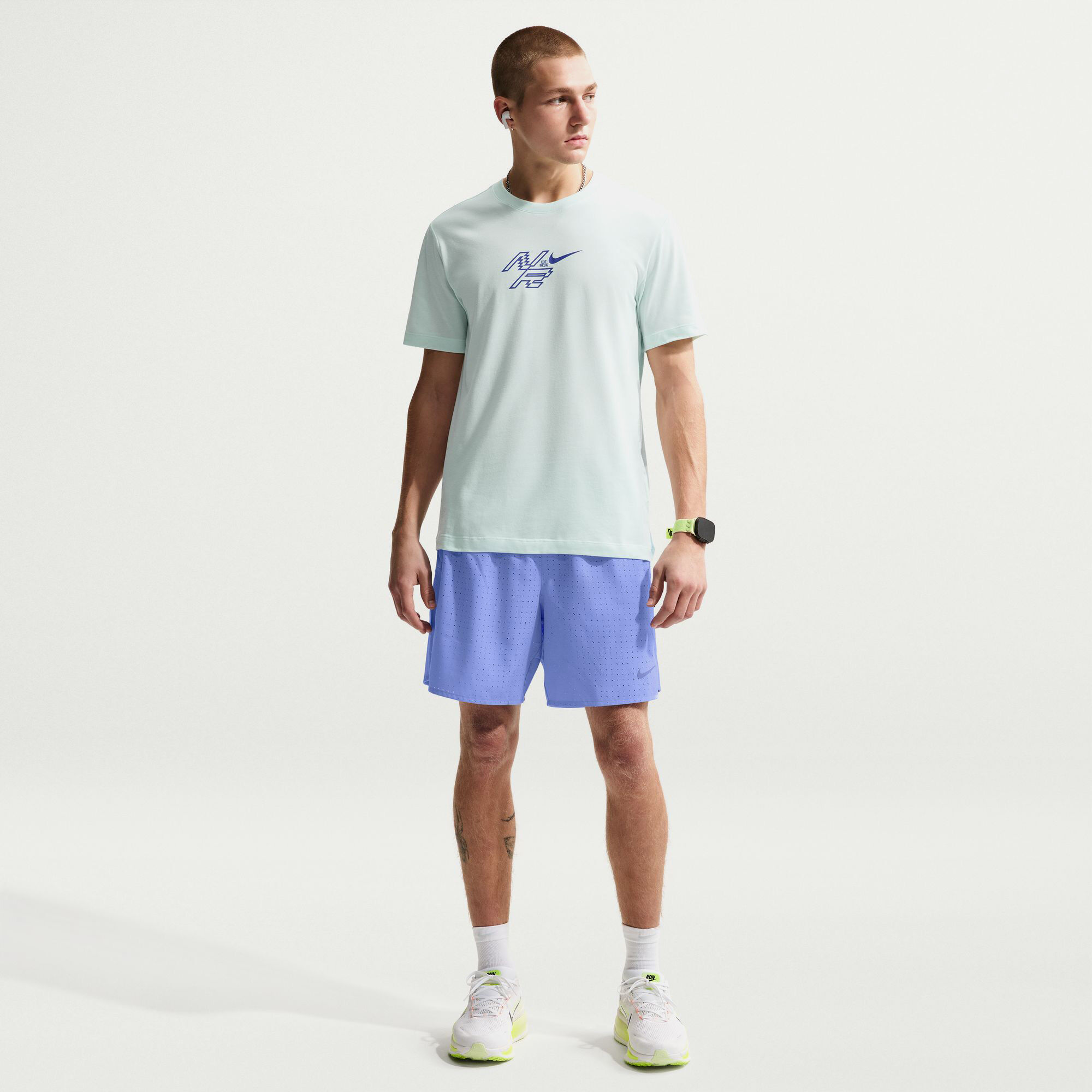 Nike AeroSwift image number 0