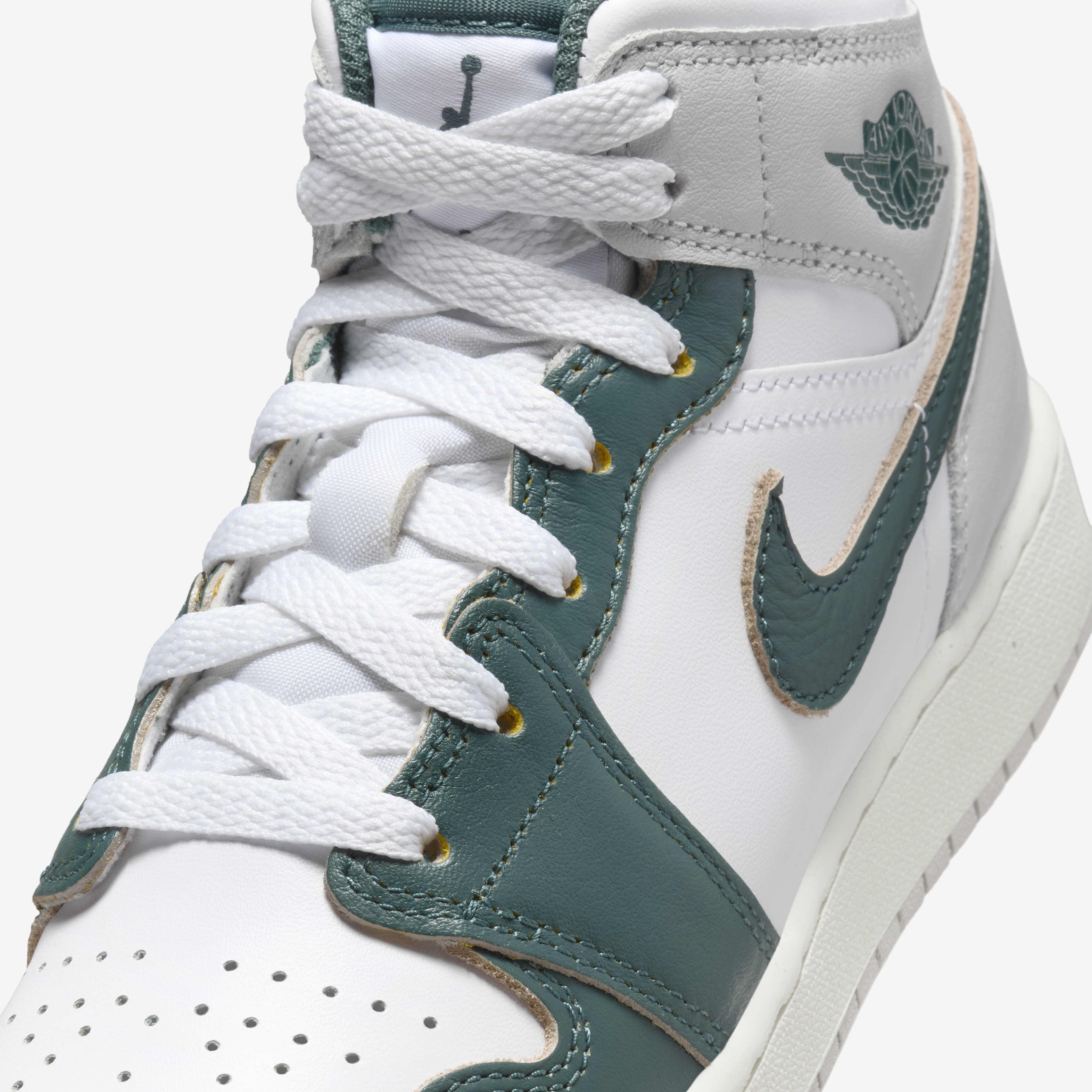 Buy Air Jordan 1 Mid SE Older Kids' Shoes - White/Sail