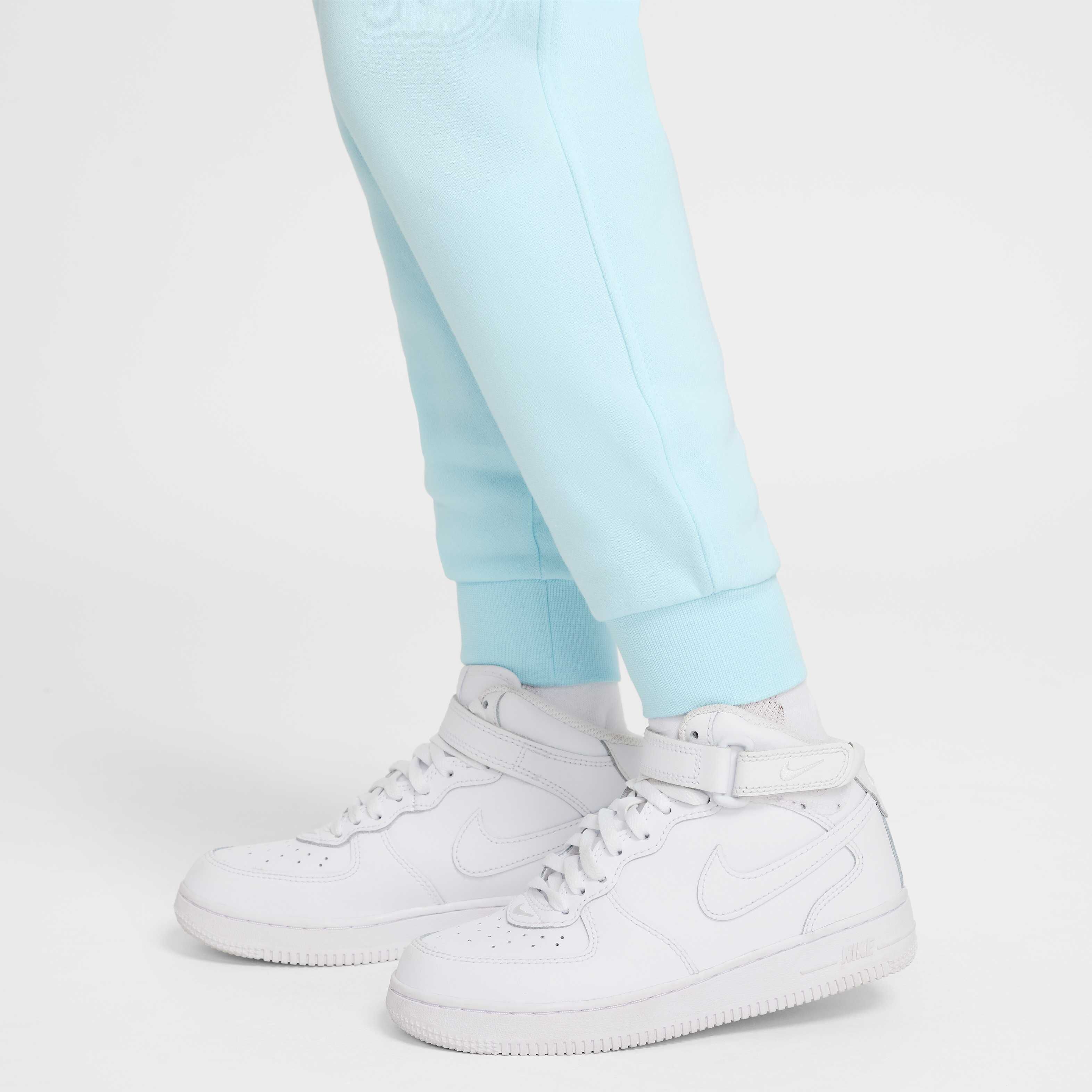 نايكي سبورتسوير image number 7