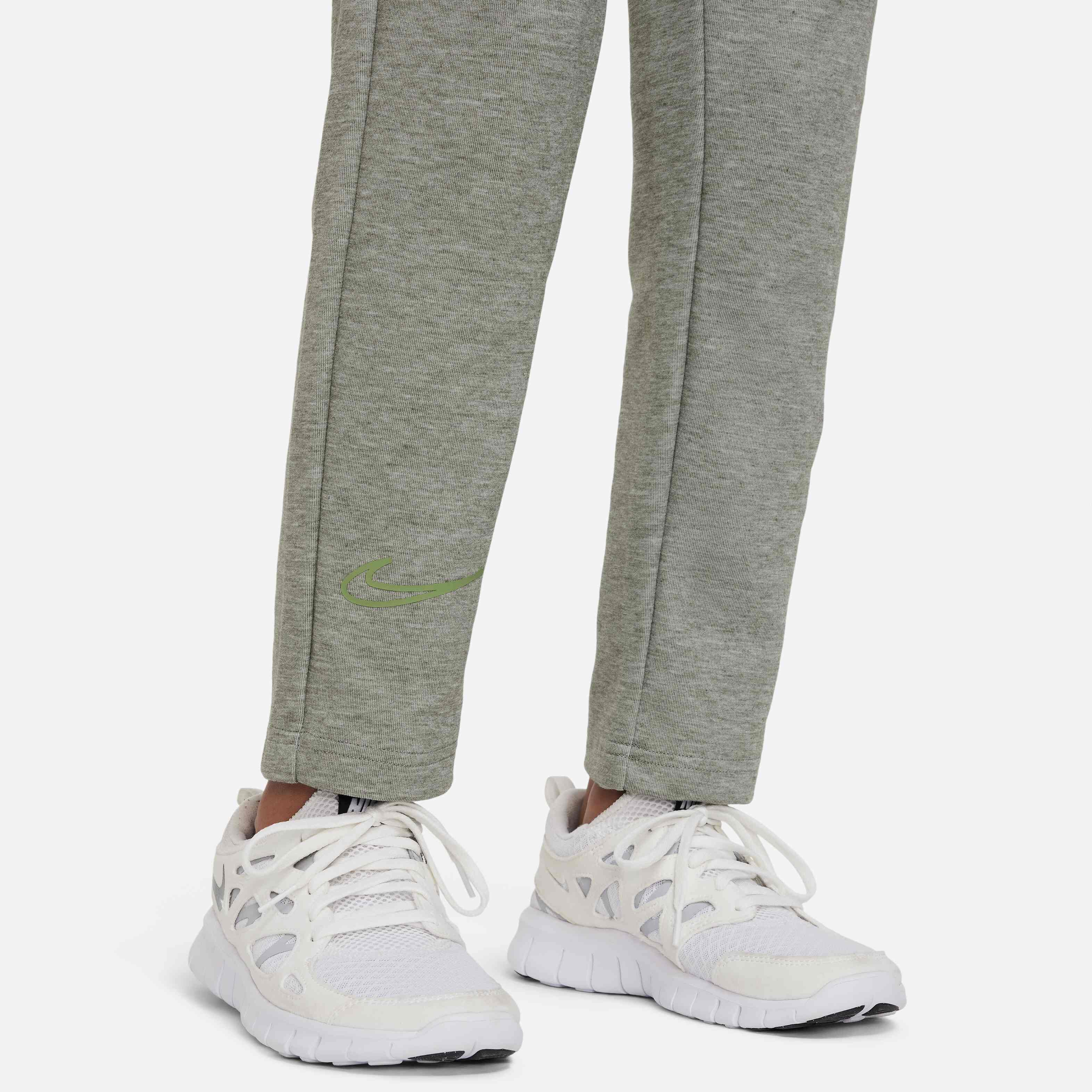 نايكي دراي-فت بريفورمنس سيلكت image number 4