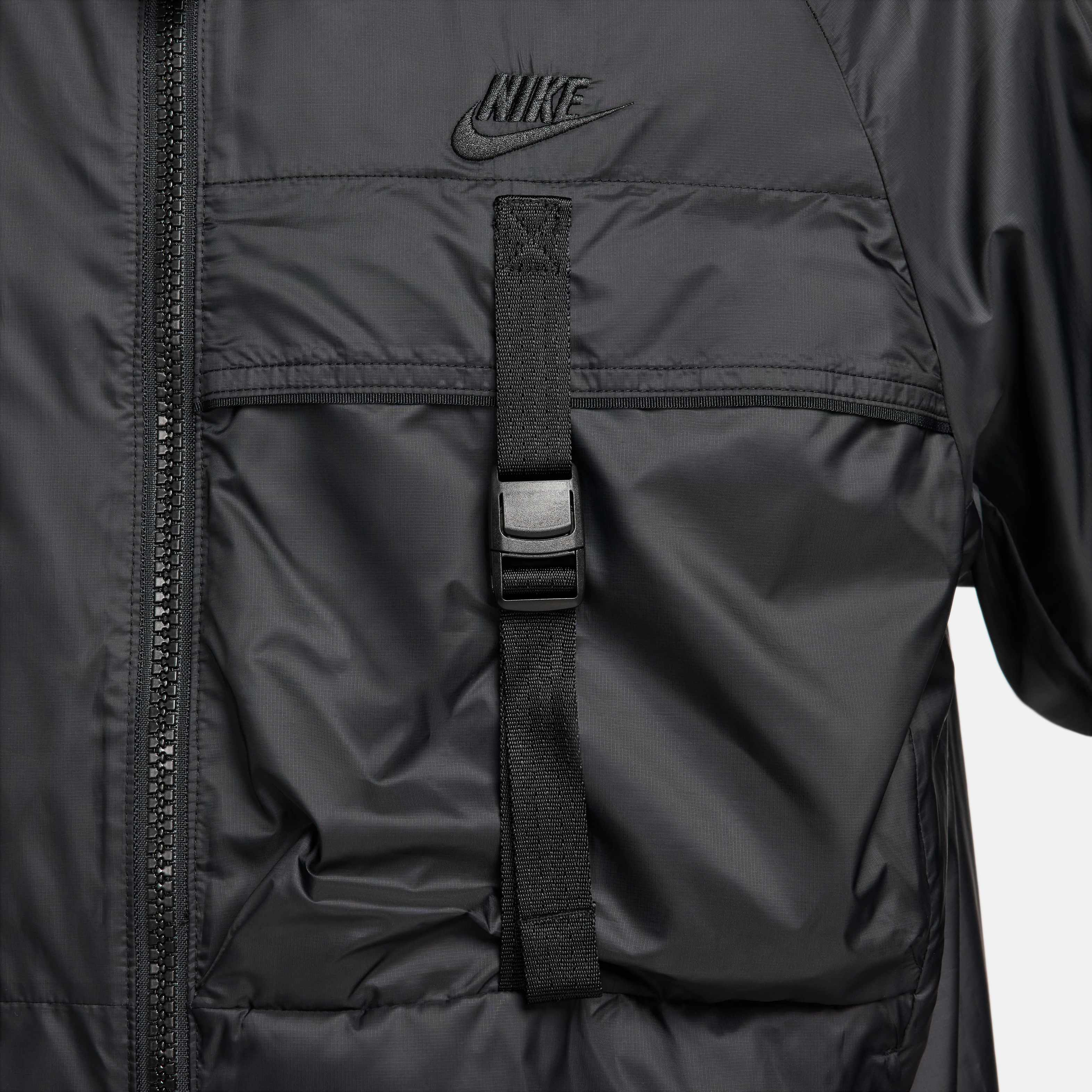 Nike Sportswear Tech Woven image number 3