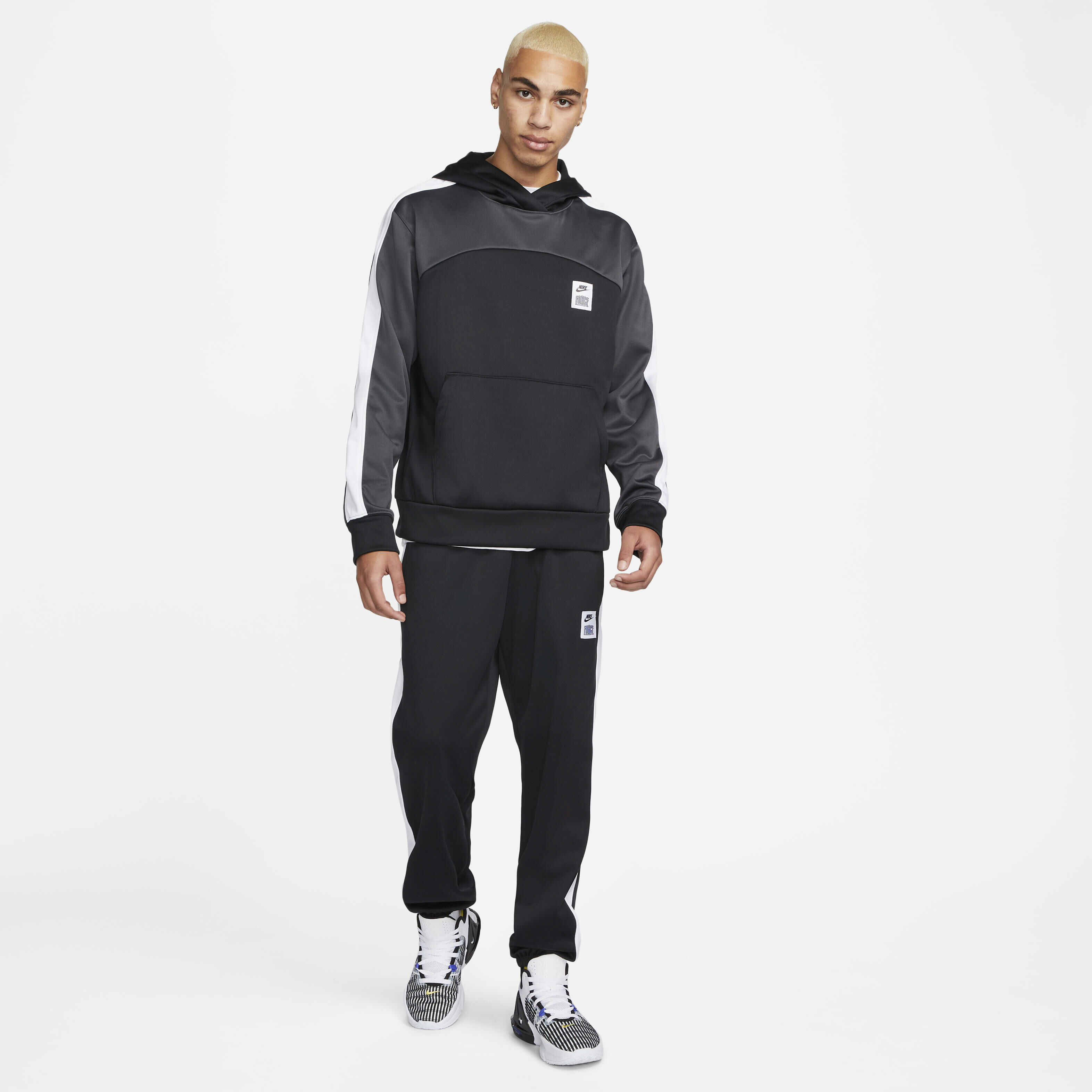 Buy Nike Starting 5 Men s Therma FIT Basketball Hoodie Nike Qatar Official