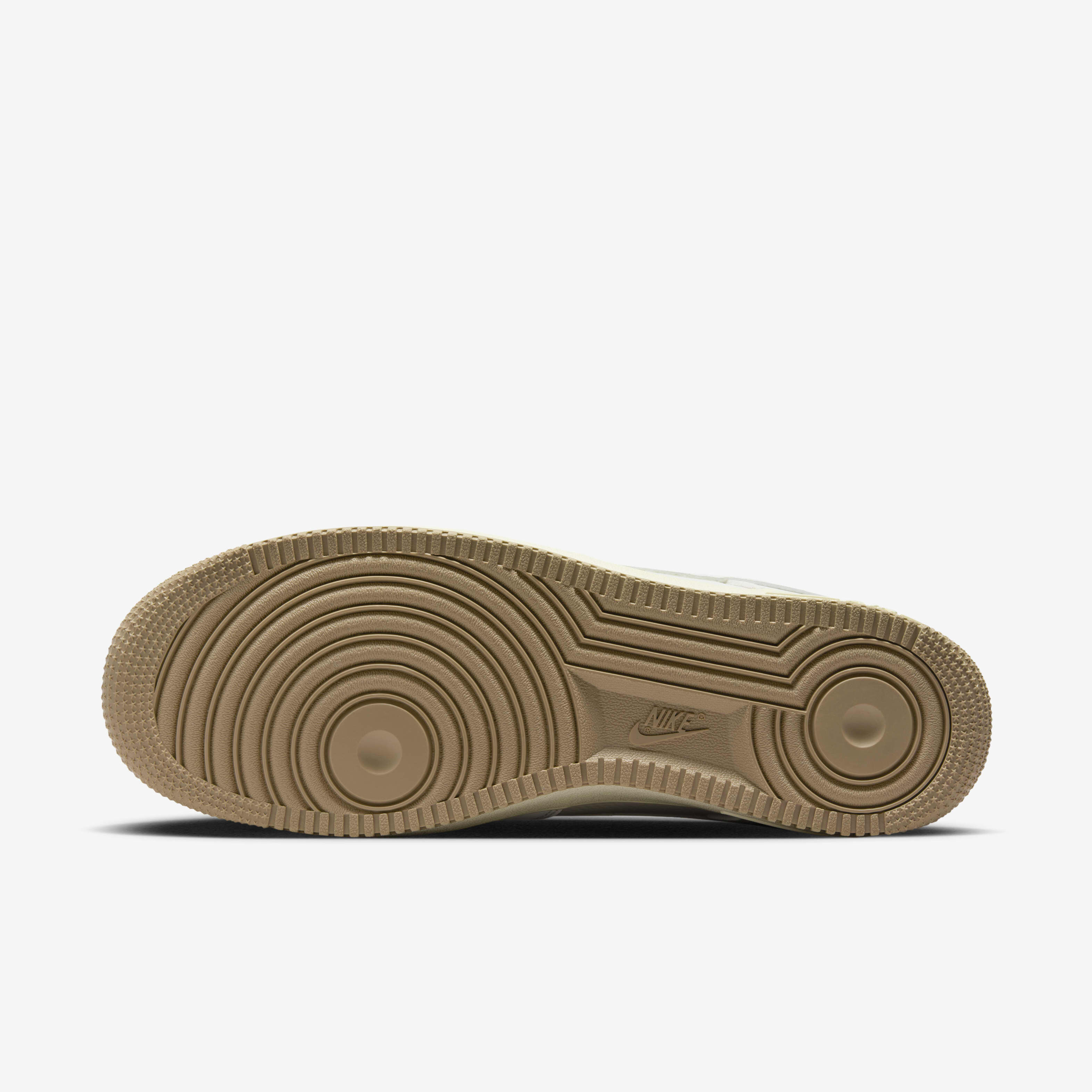 Nike Air Force 1 '07 LV8 image number 1