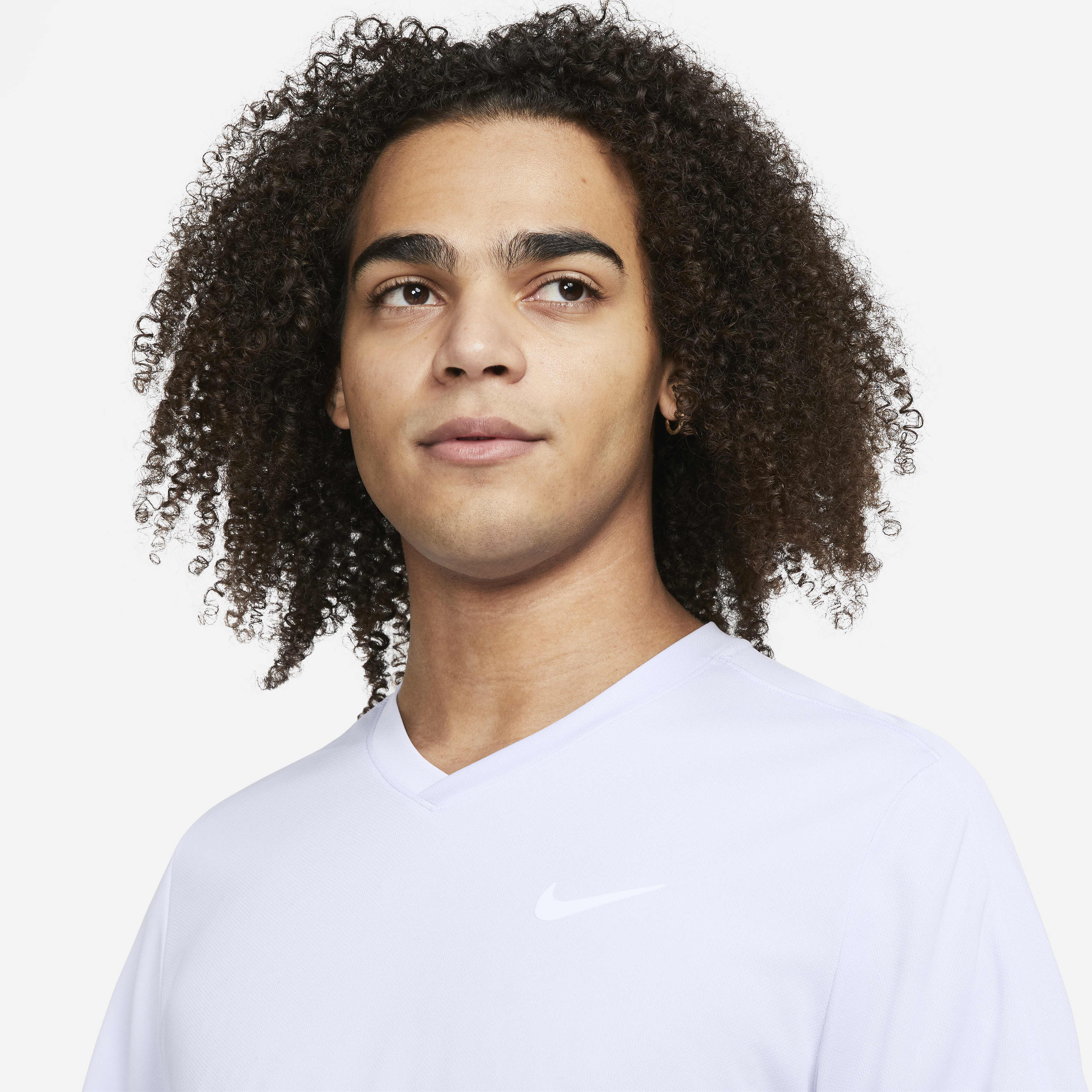 NikeCourt Dri-FIT Victory image number 2