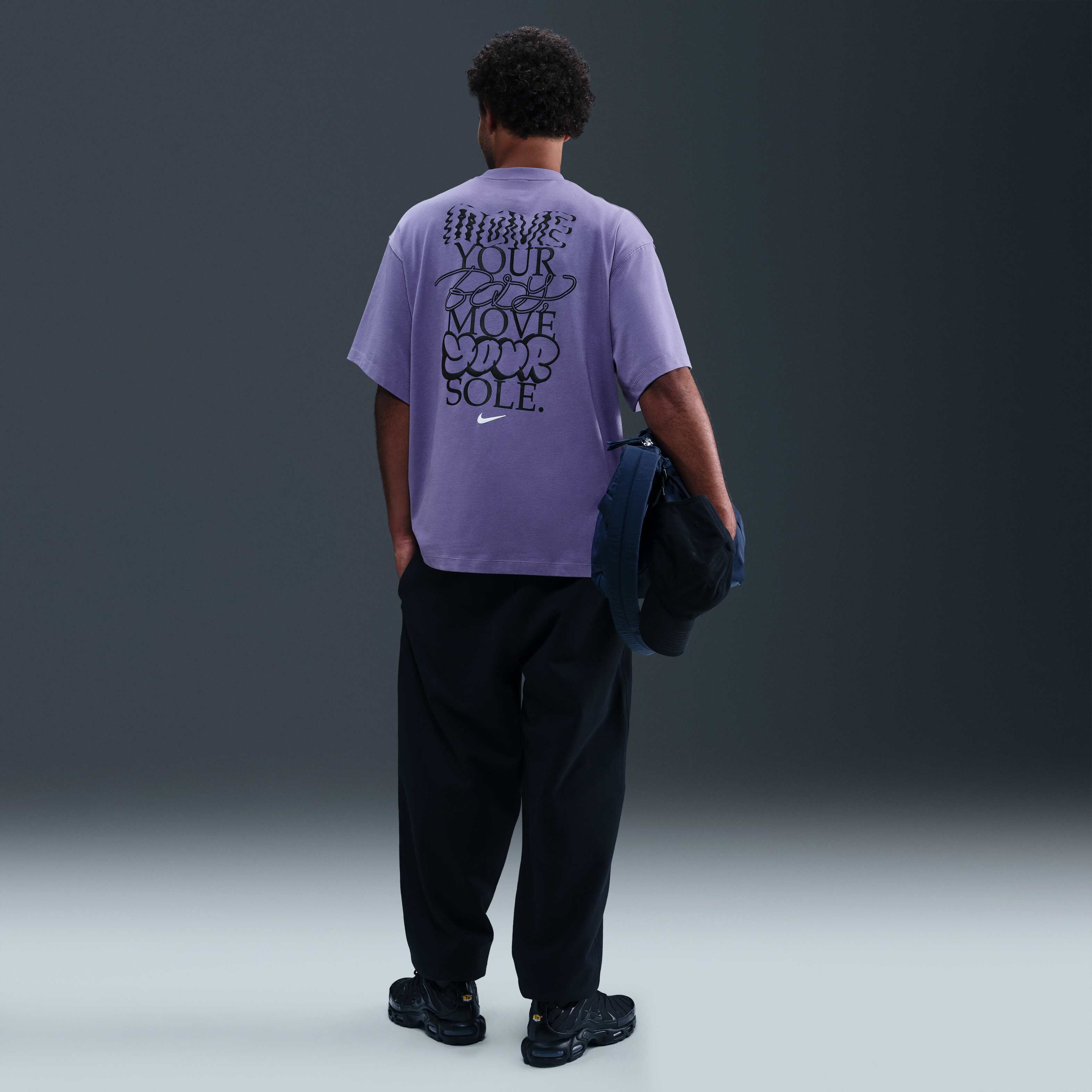 Nike Solo Swoosh image number 4