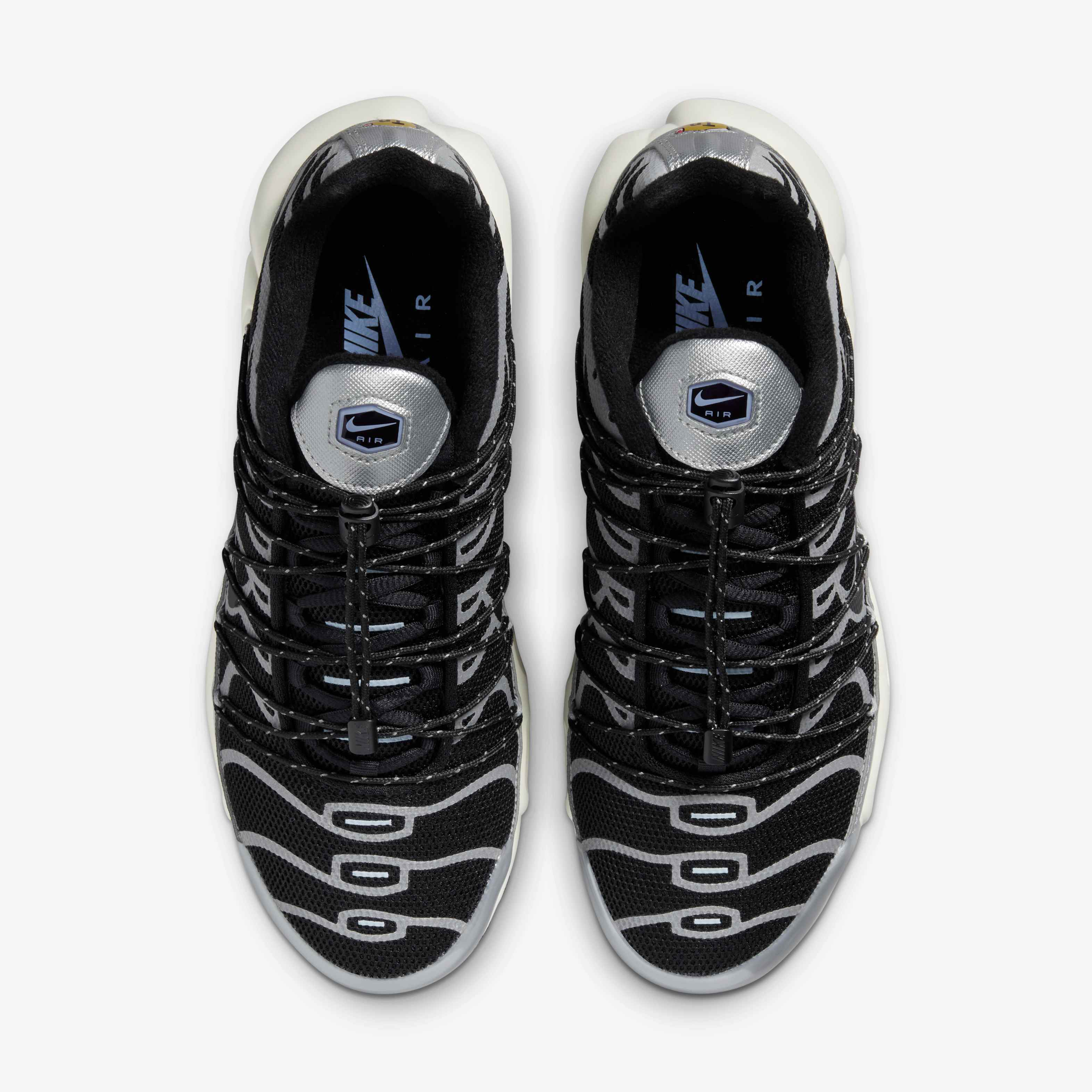 Nike Air Max Plus image number 4