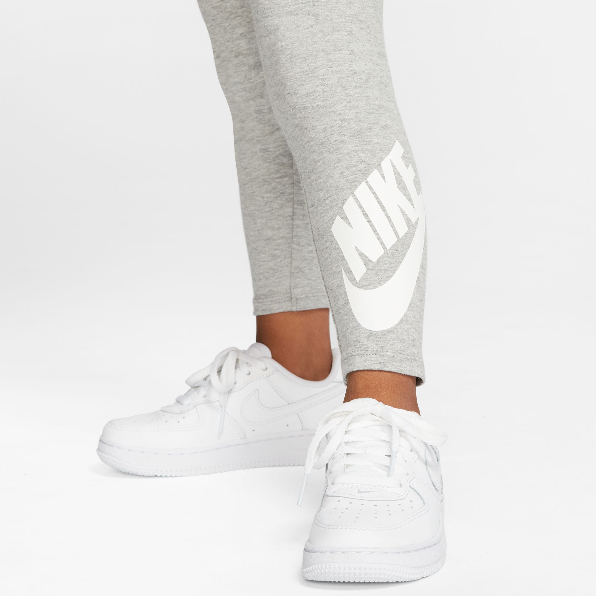 Nike Sportswear image number 1