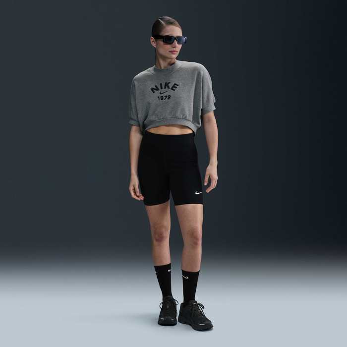 نايكي سبورتسوير كوليكشن image number 3 نايكي سبورتسوير كوليكشن image number 3