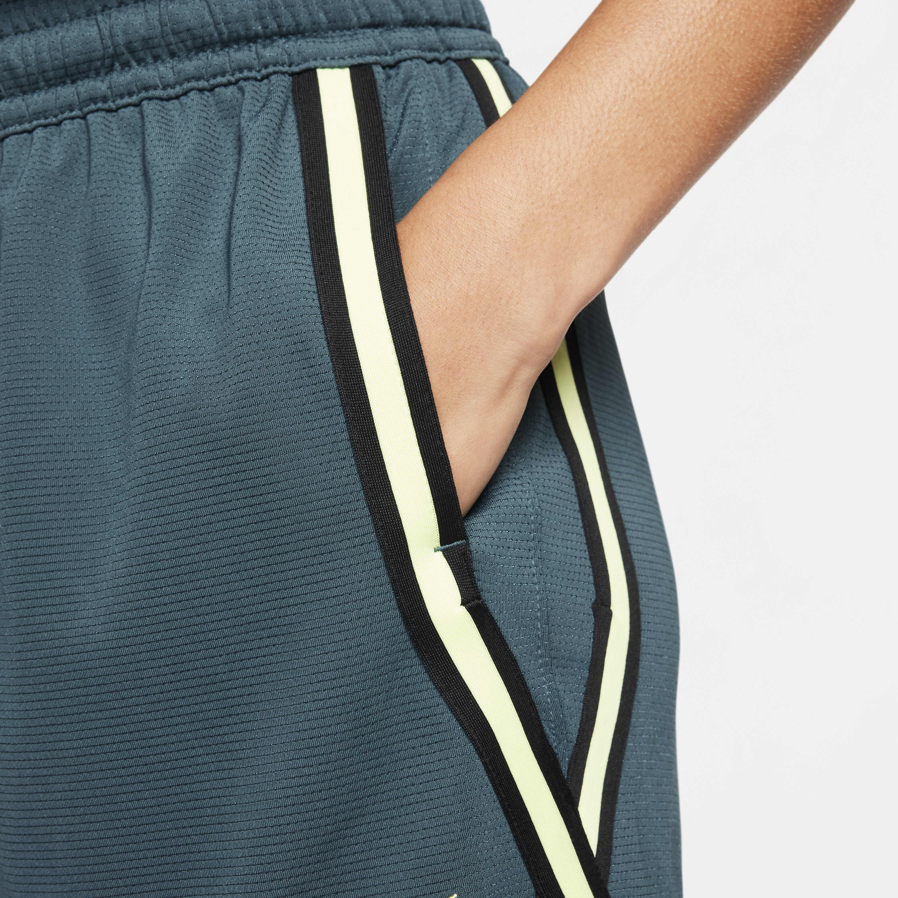 Nike Fly Crossover image number 3