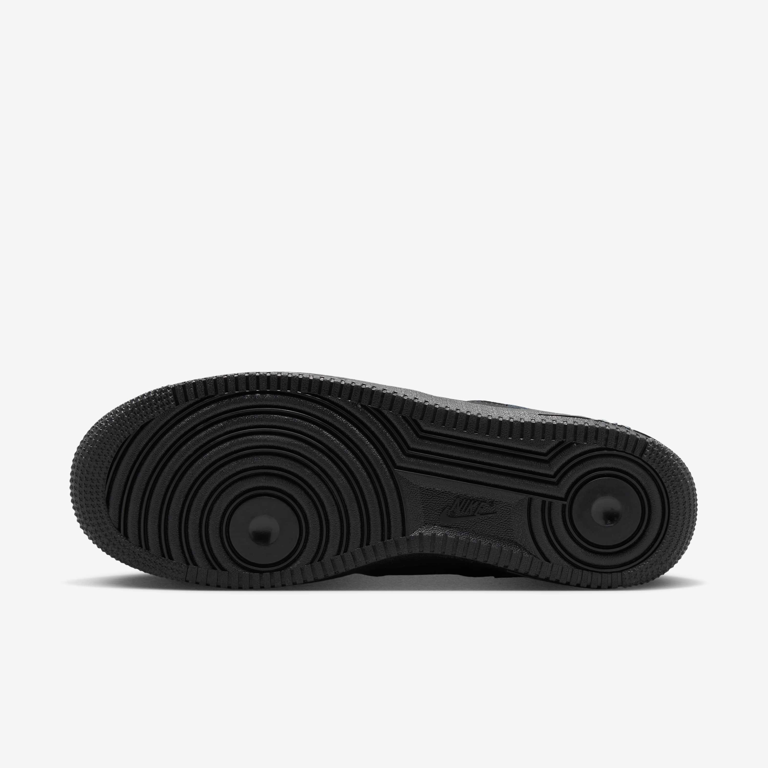 Nike Air Force 1 '07 LV8 image number 1