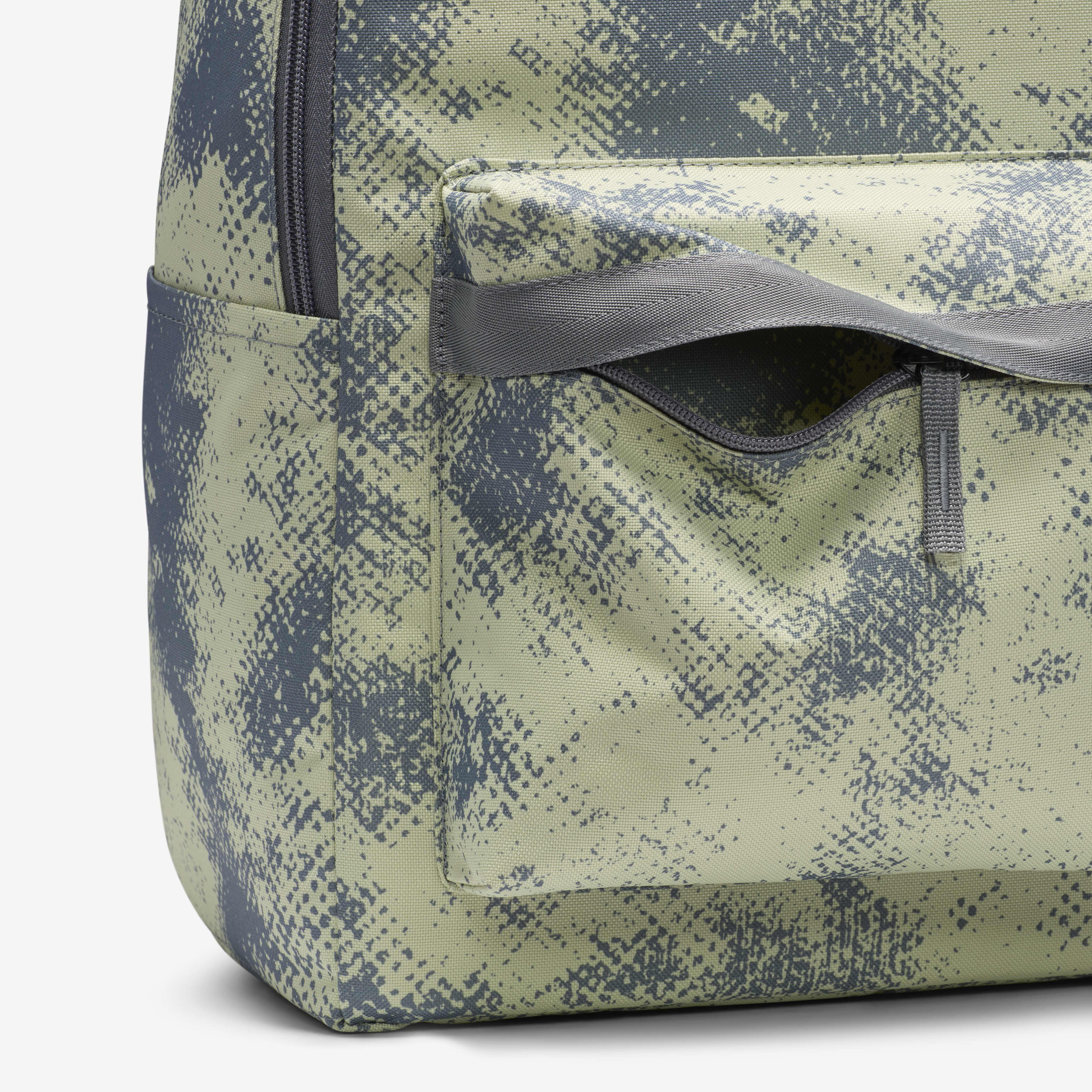 نايكي هيرتدج image number 5