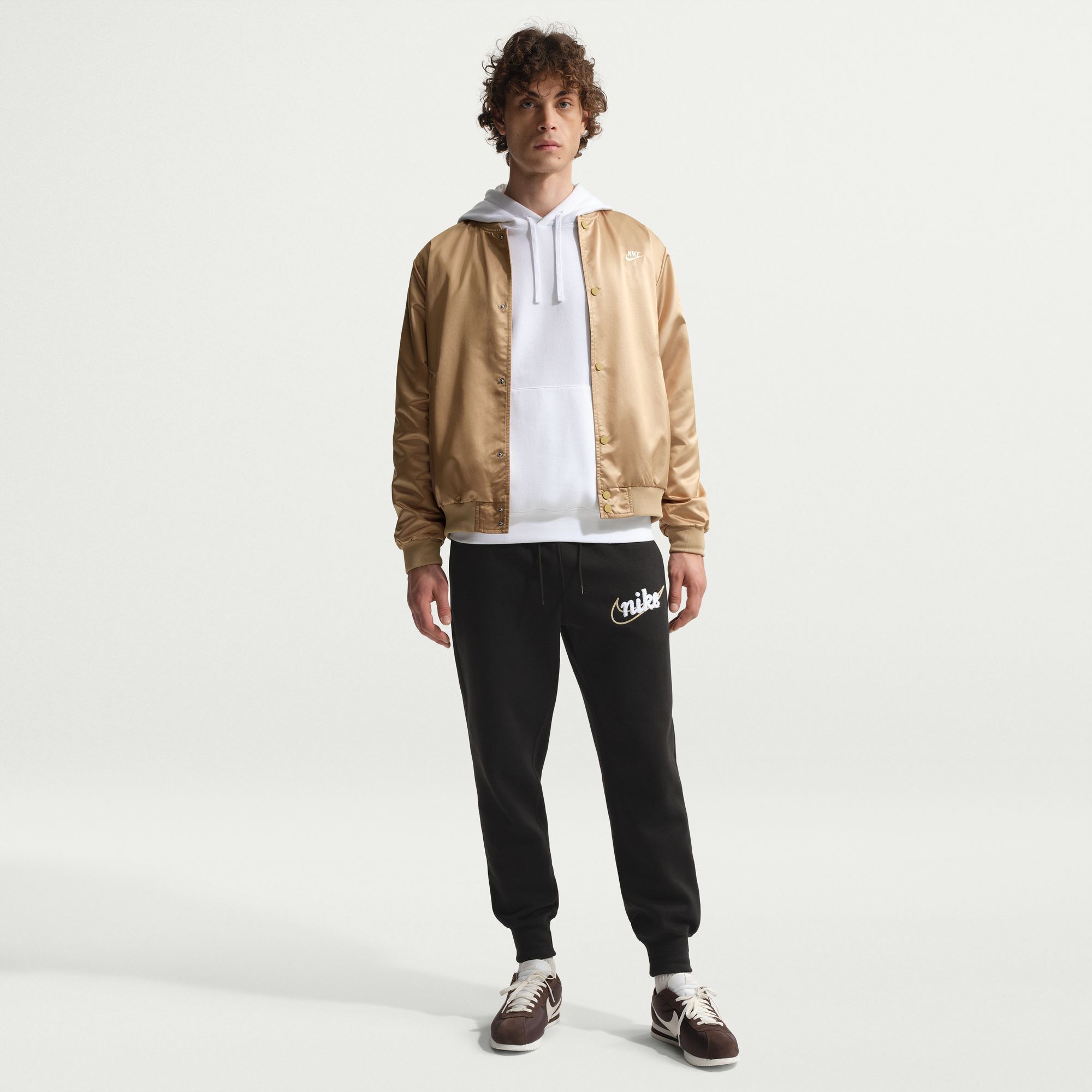 نايكي سبورتسوير كلوب image number 0