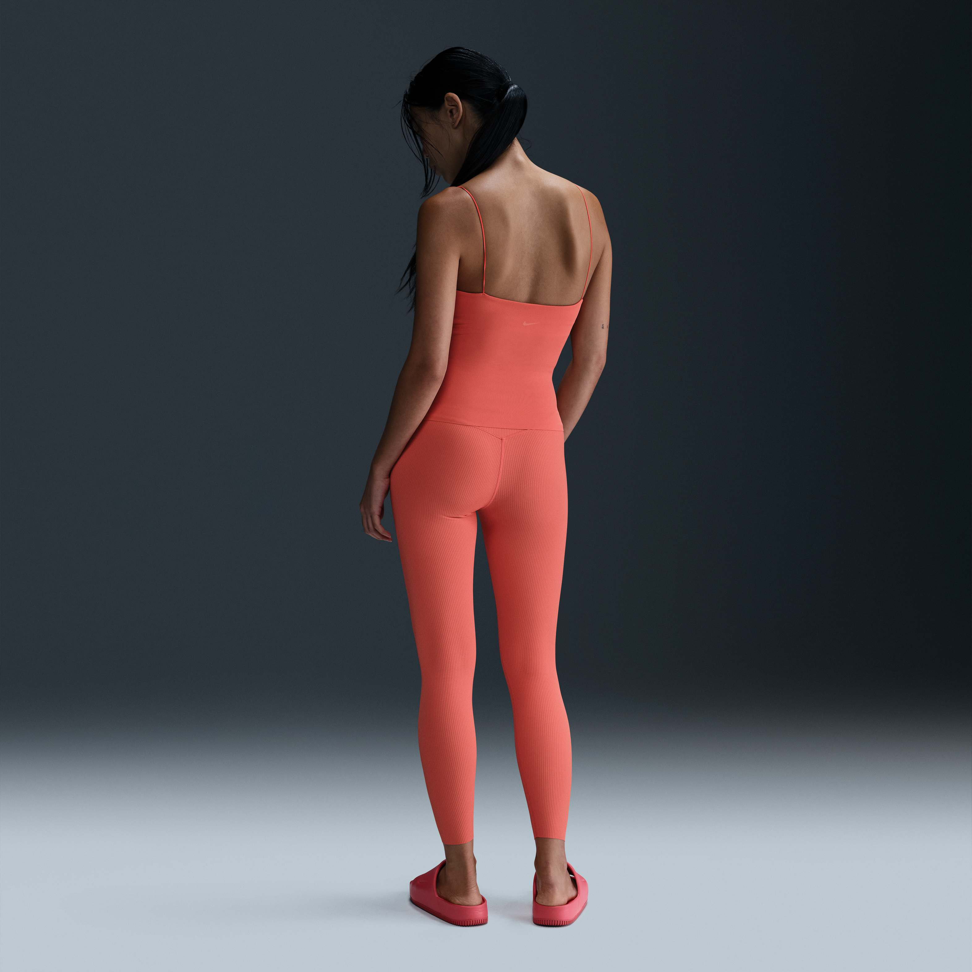 Nike Zenvy image number 4