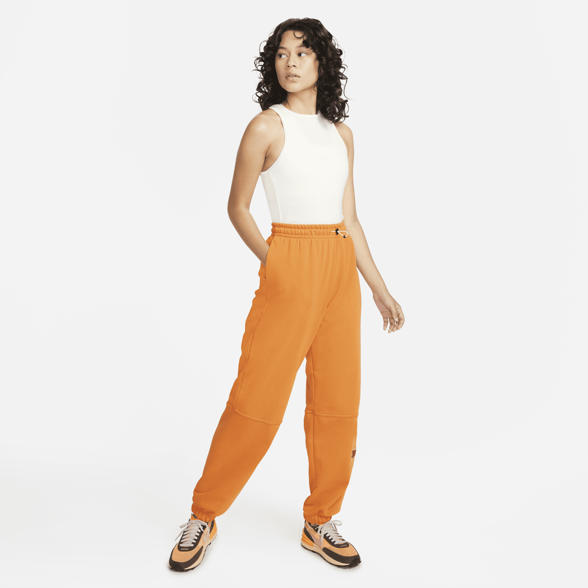 Nike Sportswear Swoosh image number 4