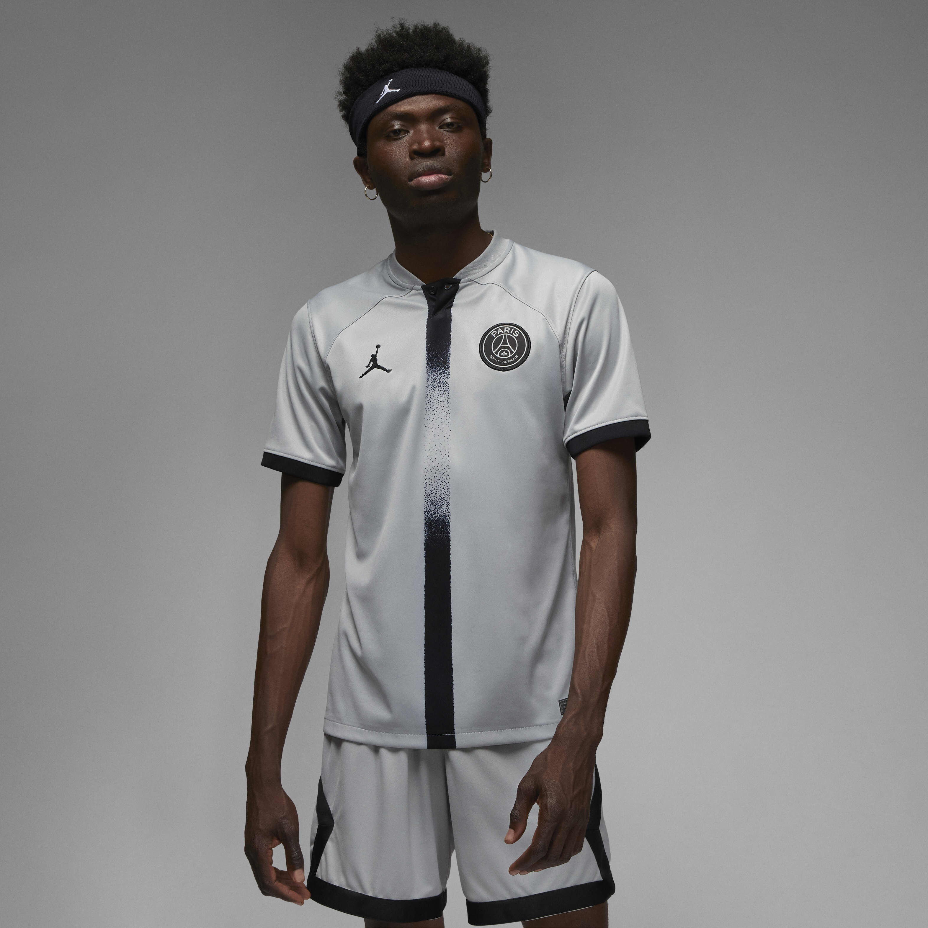 Paris Saint-Germain 2022/23 Stadium Away image number 0