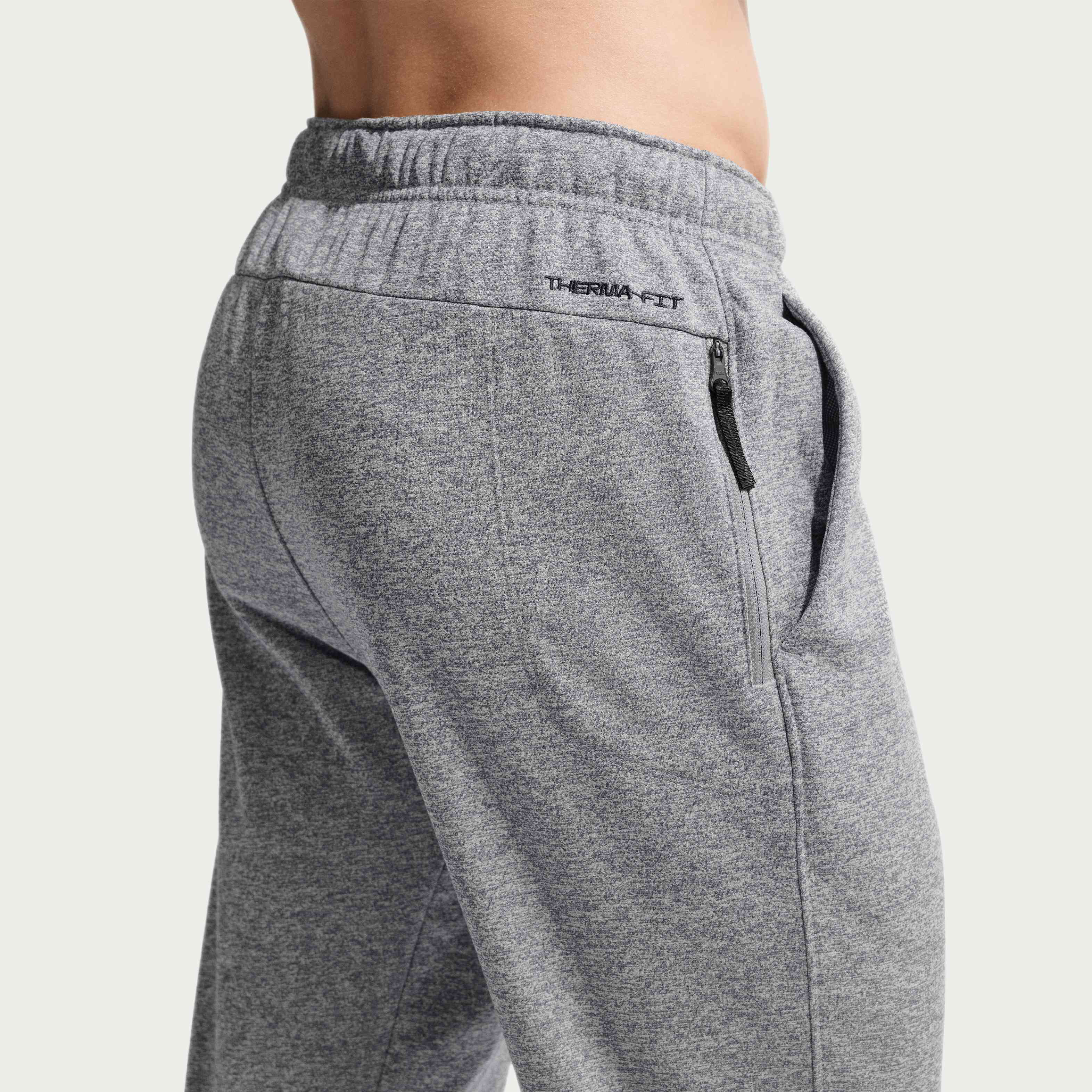 Nike Therma image number 2