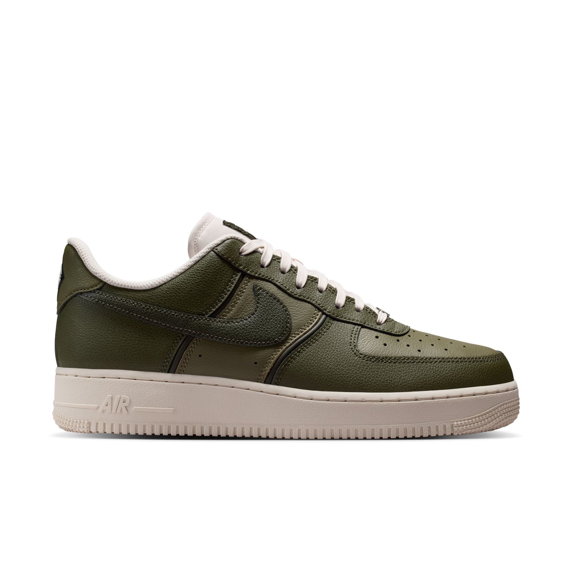 Nike Air Force 1 '07 LV8  image number 5