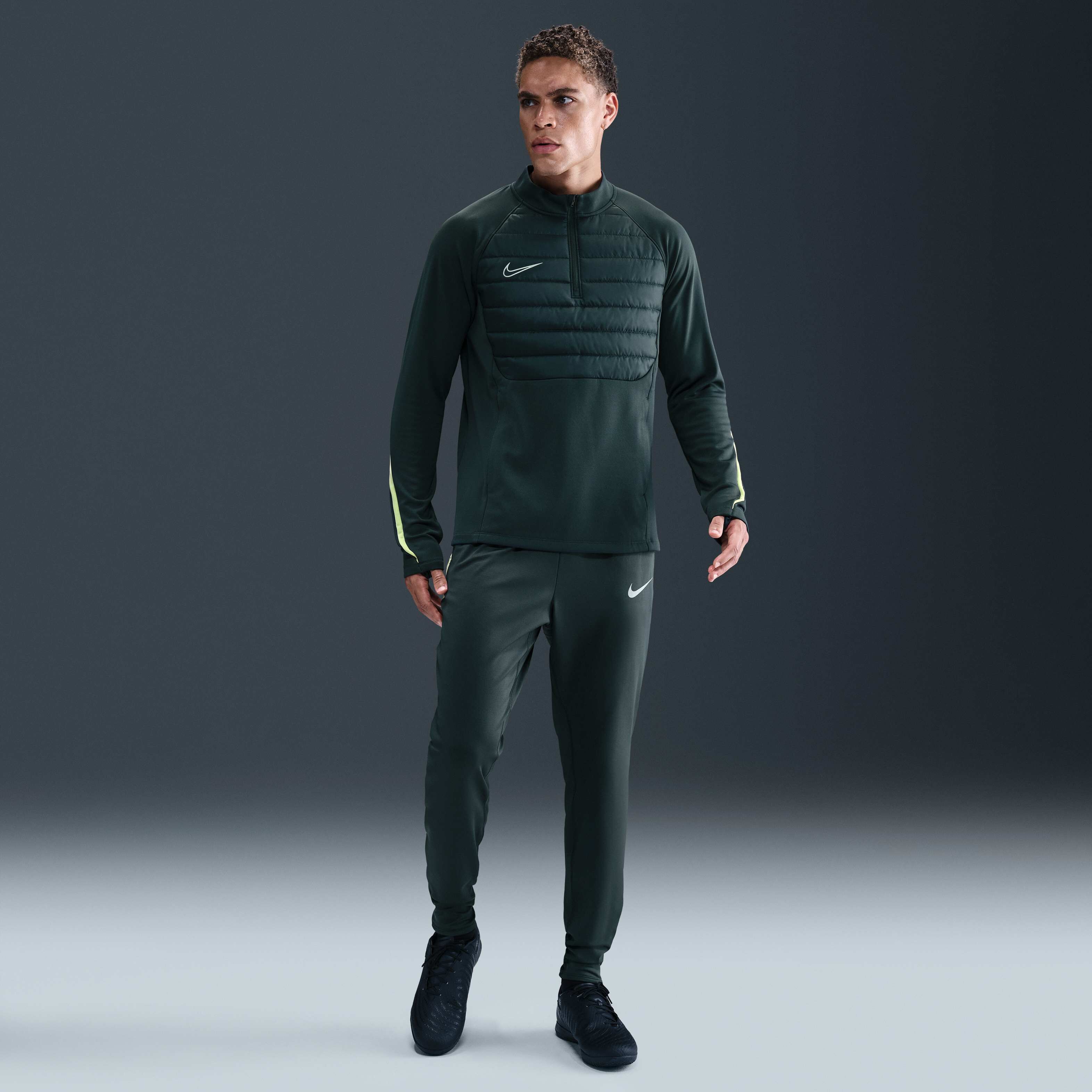 نايكي أكاديمي وينتر وورير image number 3