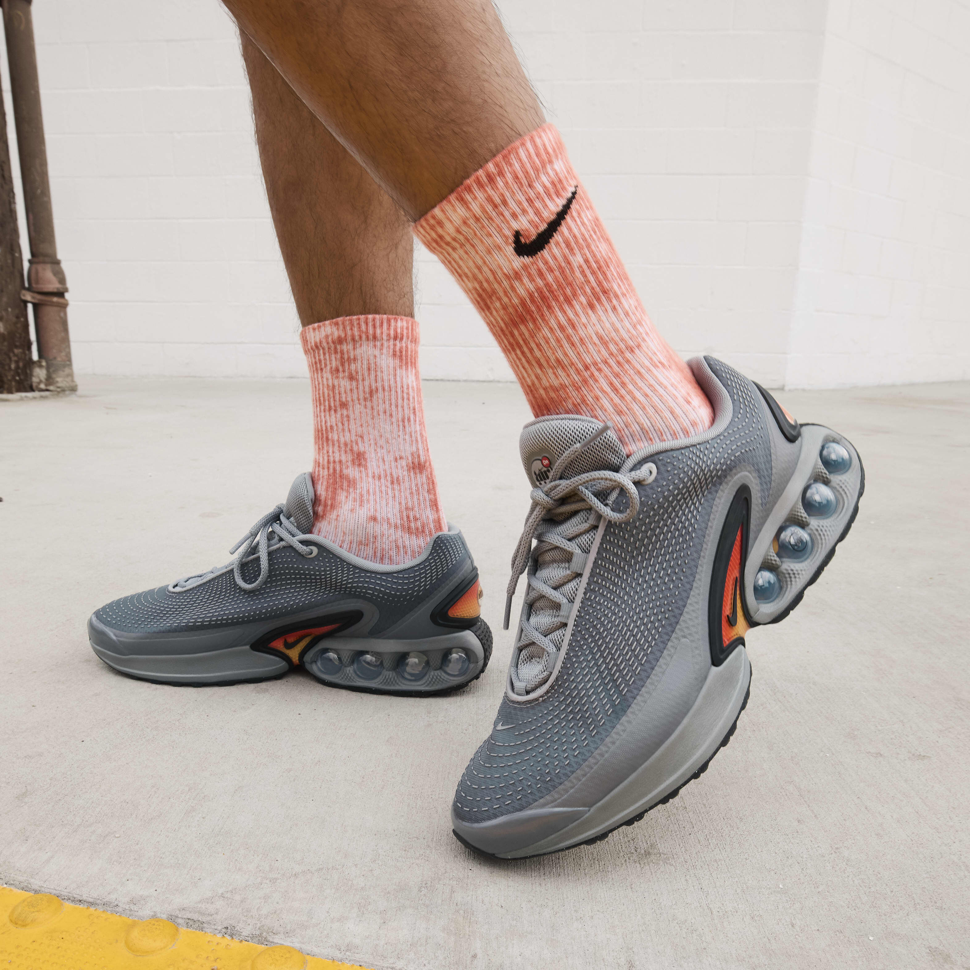 نايكي اير ماكس دي ان image number 9