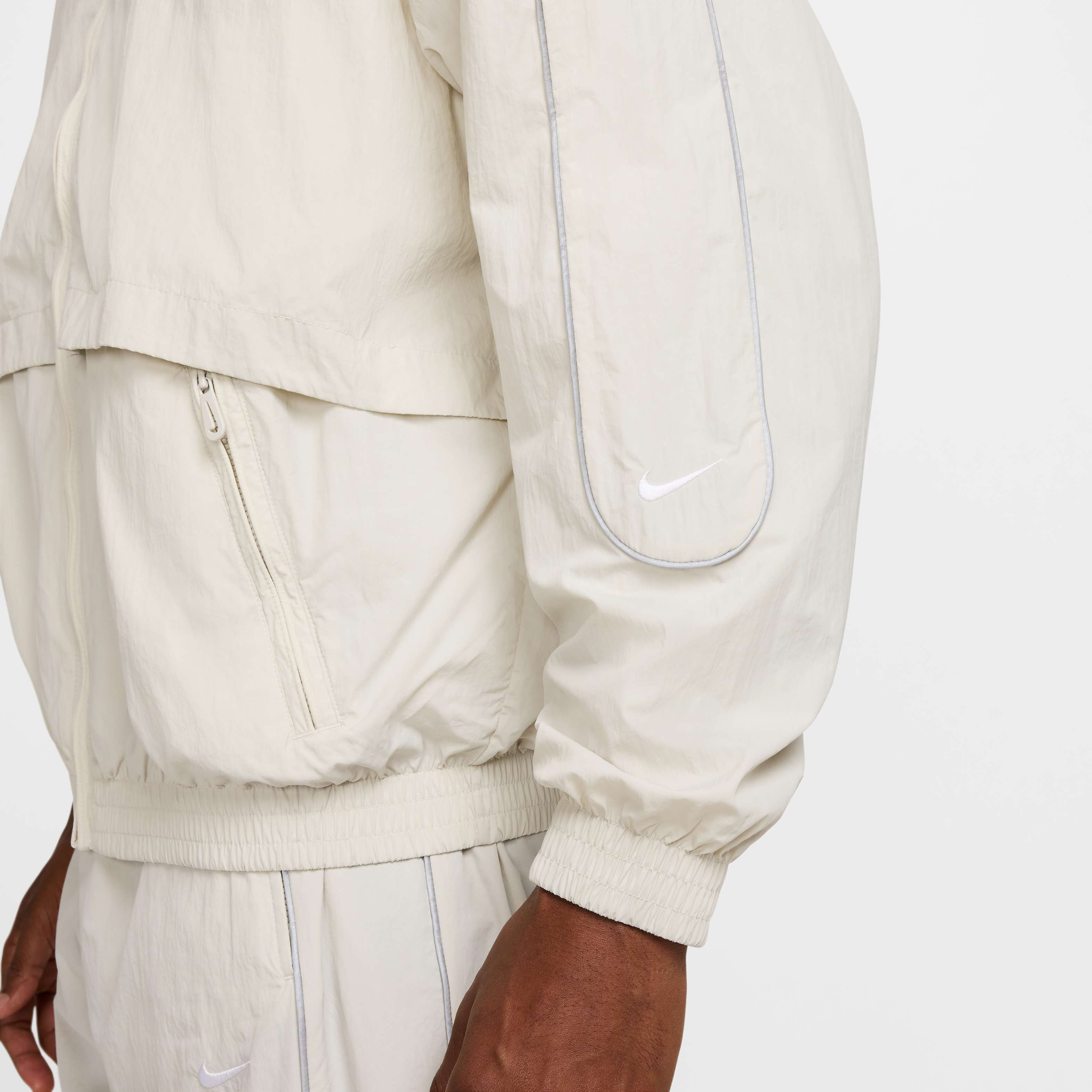 Nike Sportswear Solo Swoosh image number 6