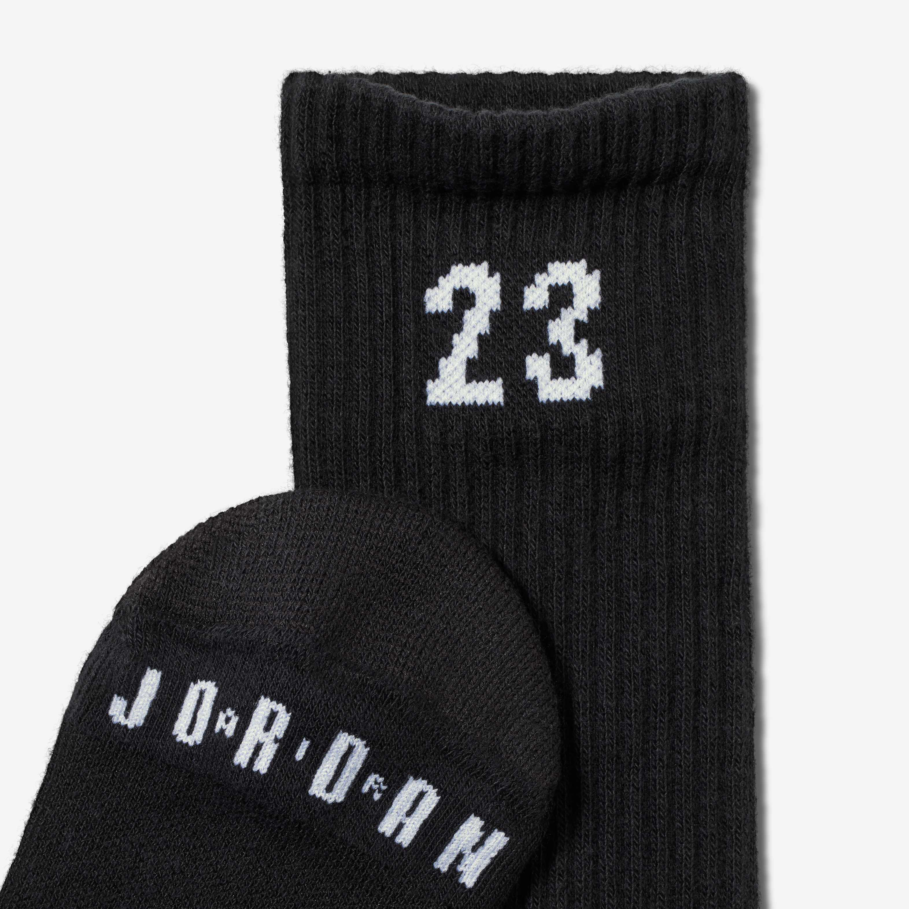 Jordan Essentials image number 1