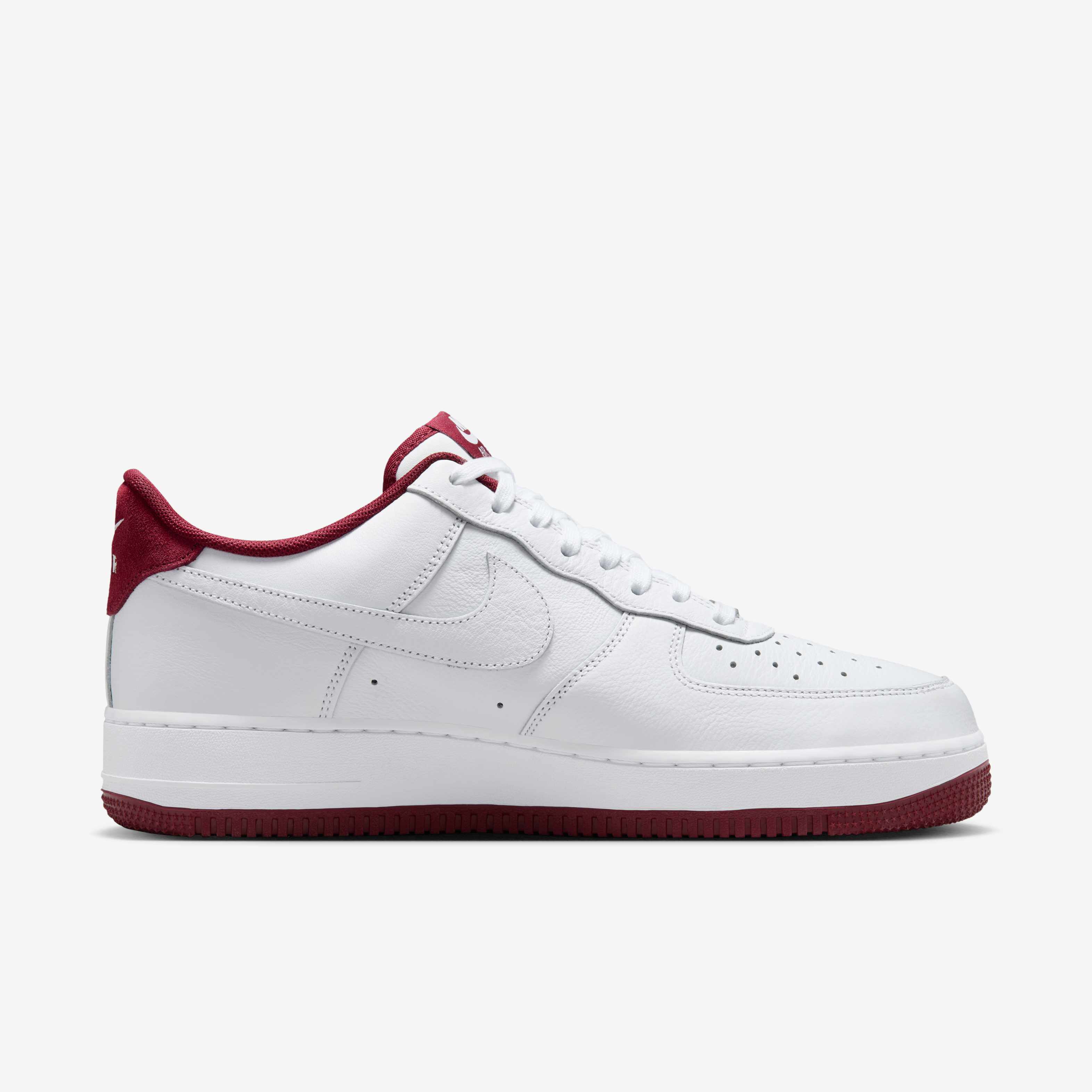 Nike Air Force 1 '07 LV8 image number 2