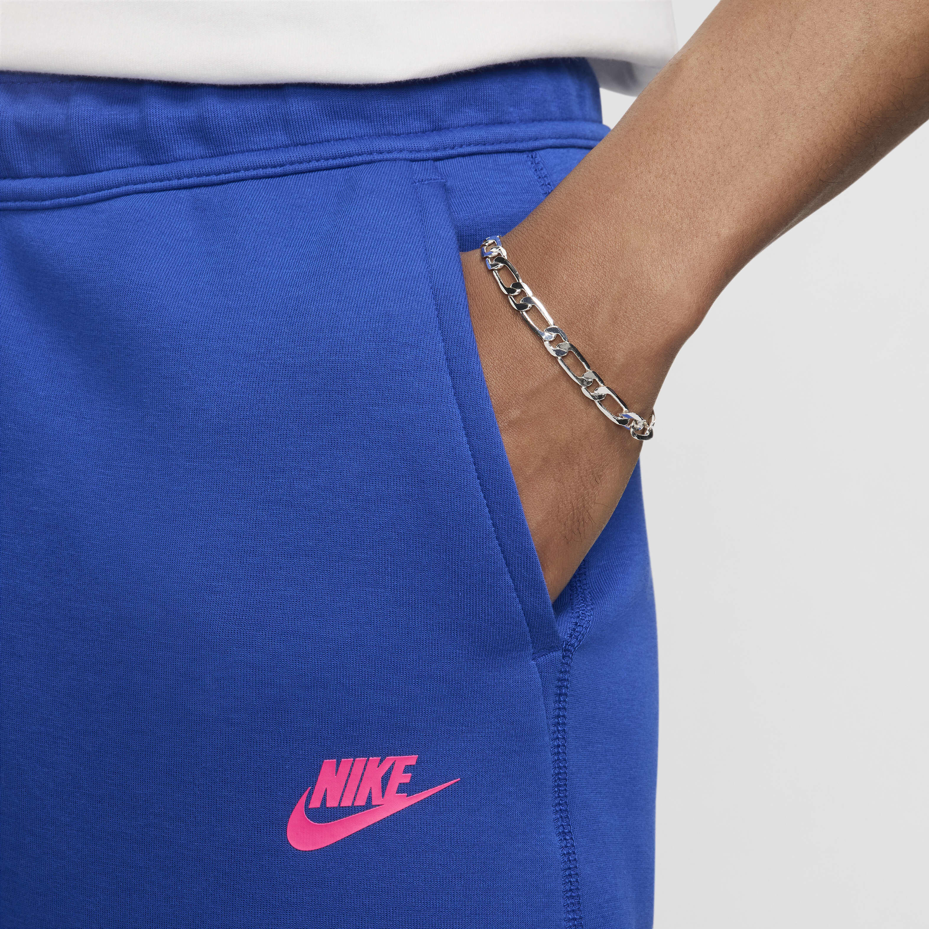Nike Sportswear Tech Fleece image number 3