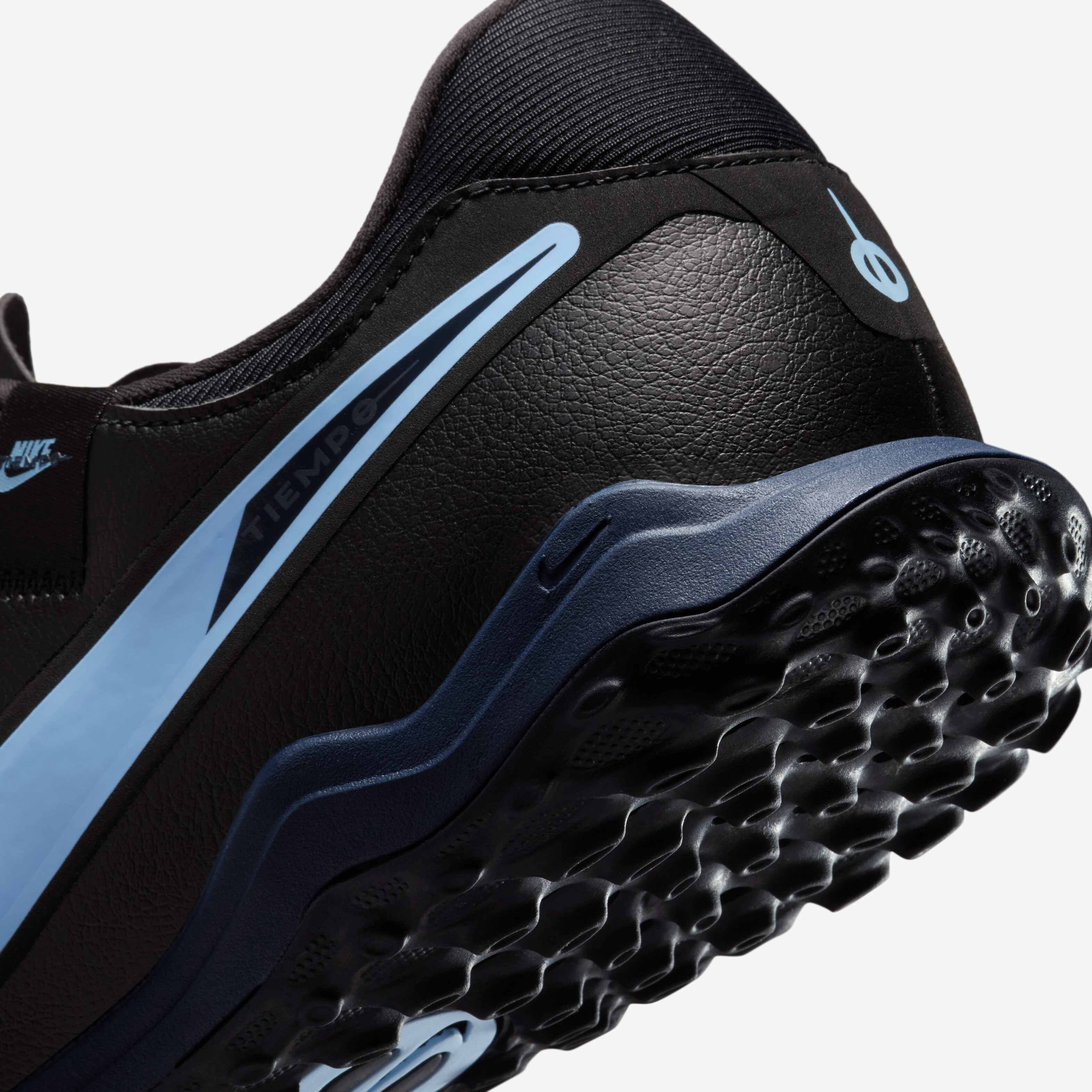 نايكي تيمبو ليجيند 10 أكاديمي image number 7