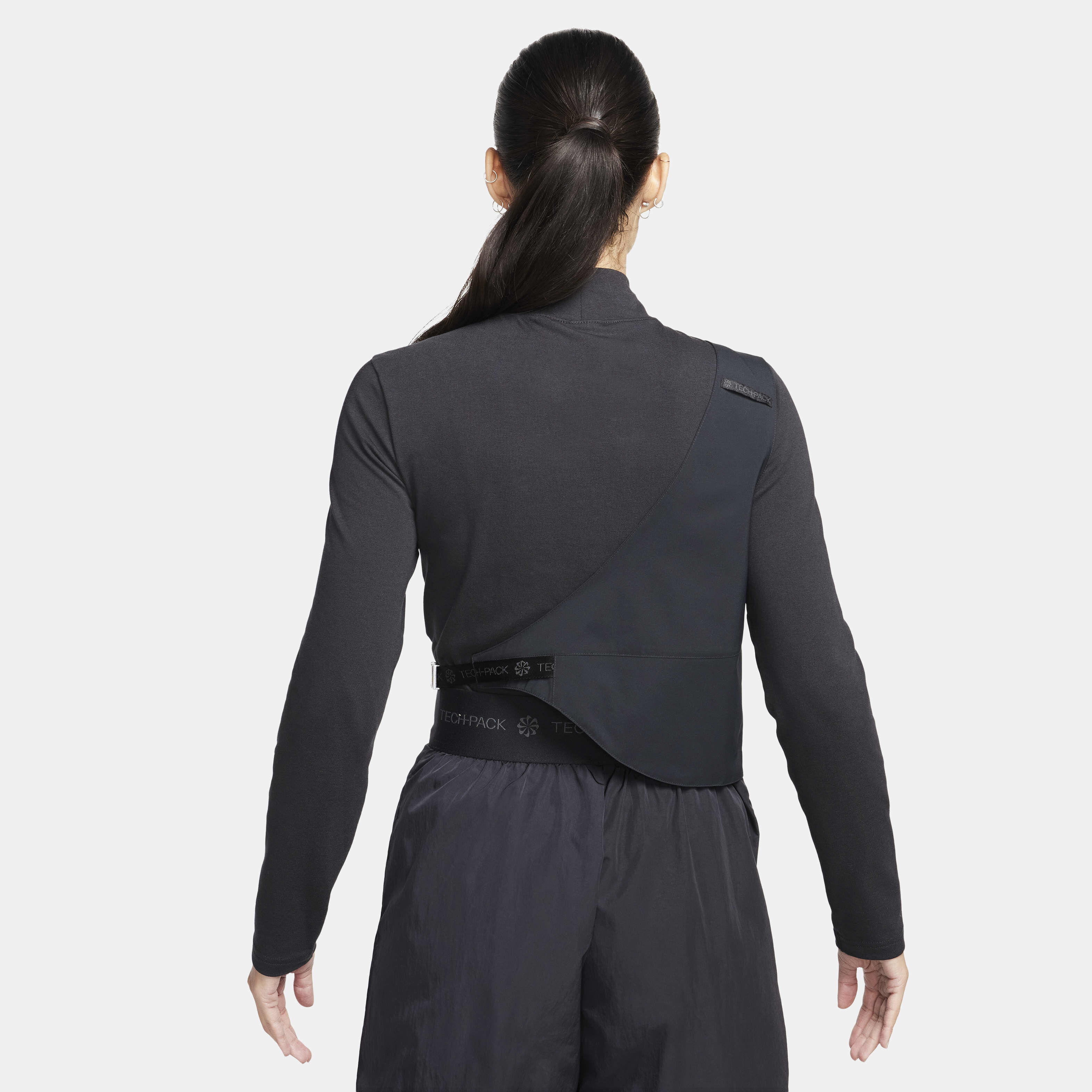 نايكي سبورتسوير تك باك image number 1