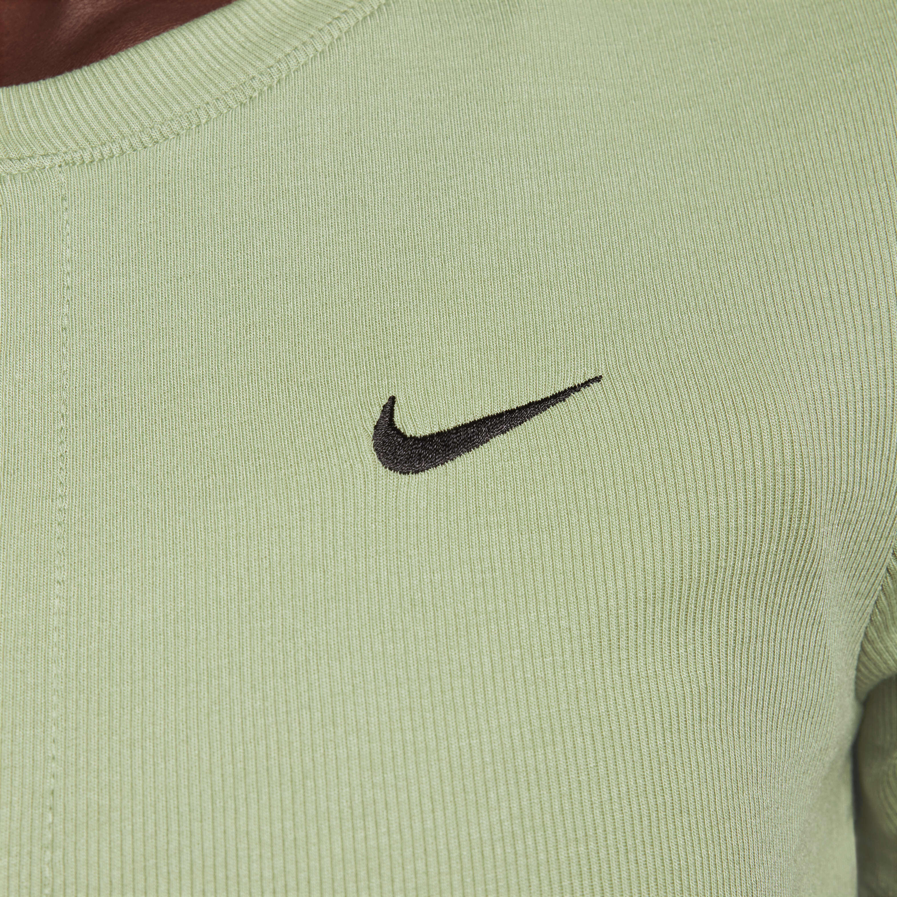 Nike Sportswear Essentials image number 3