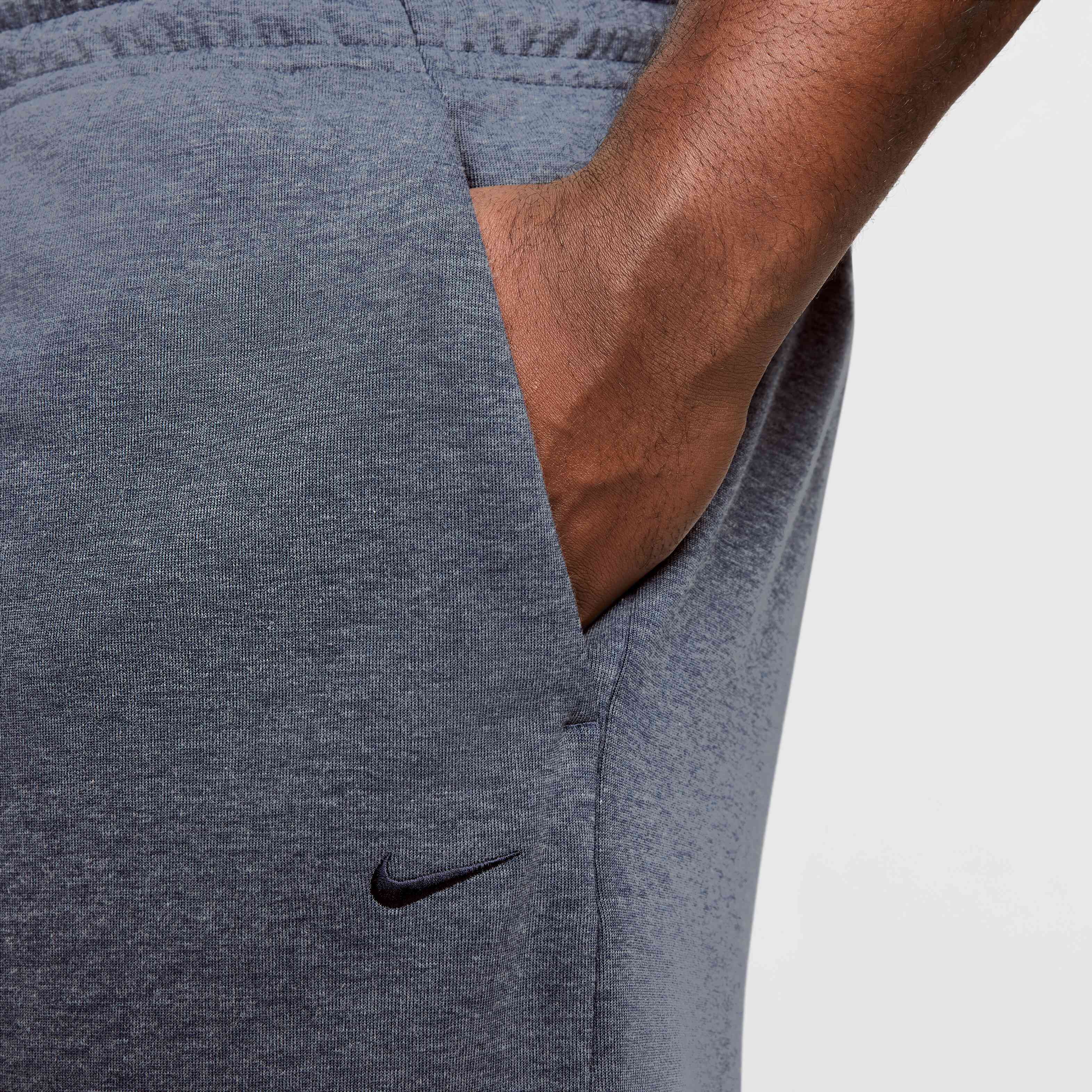 Nike Primary Fleece image number 9