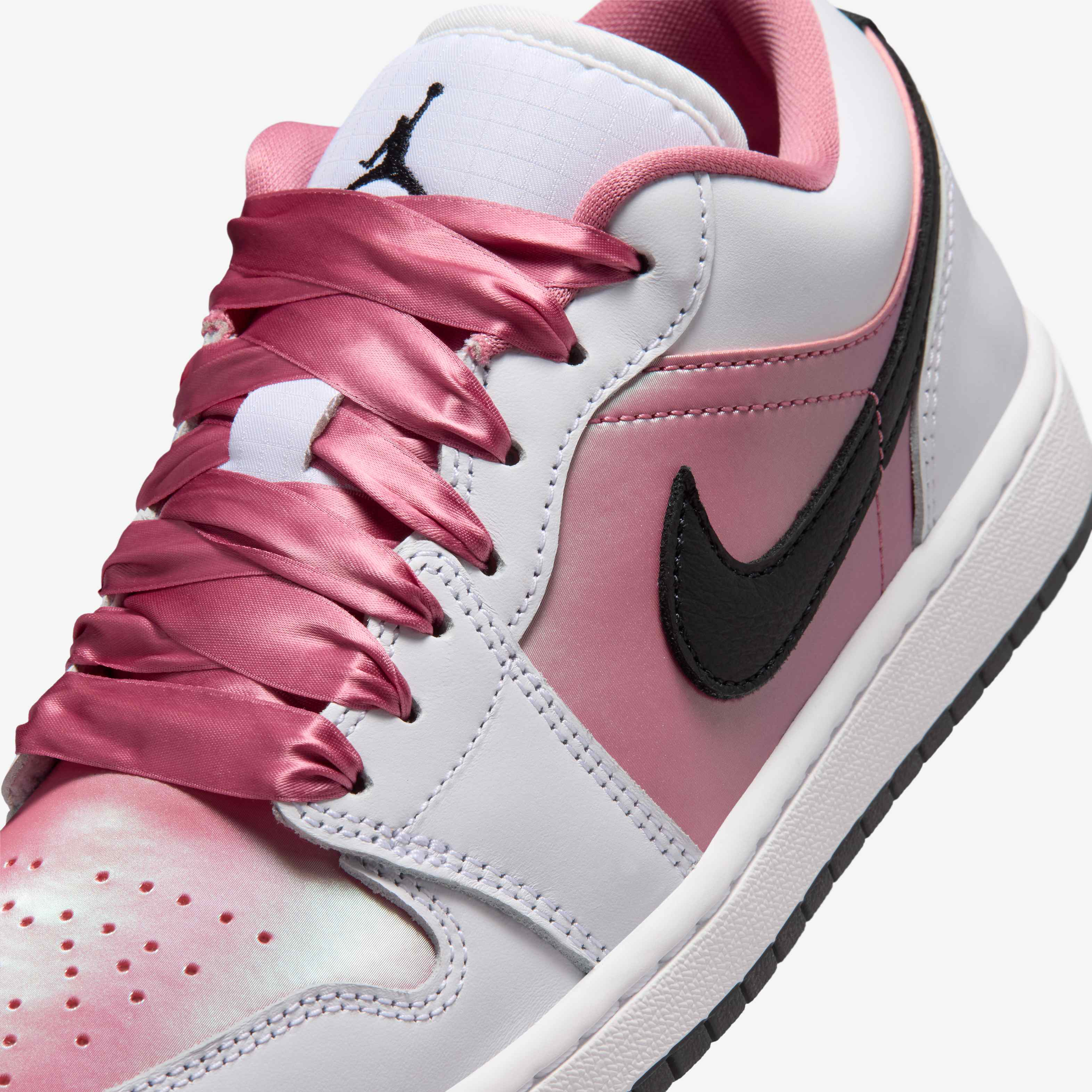Air Jordan 1 Low SE image number 6