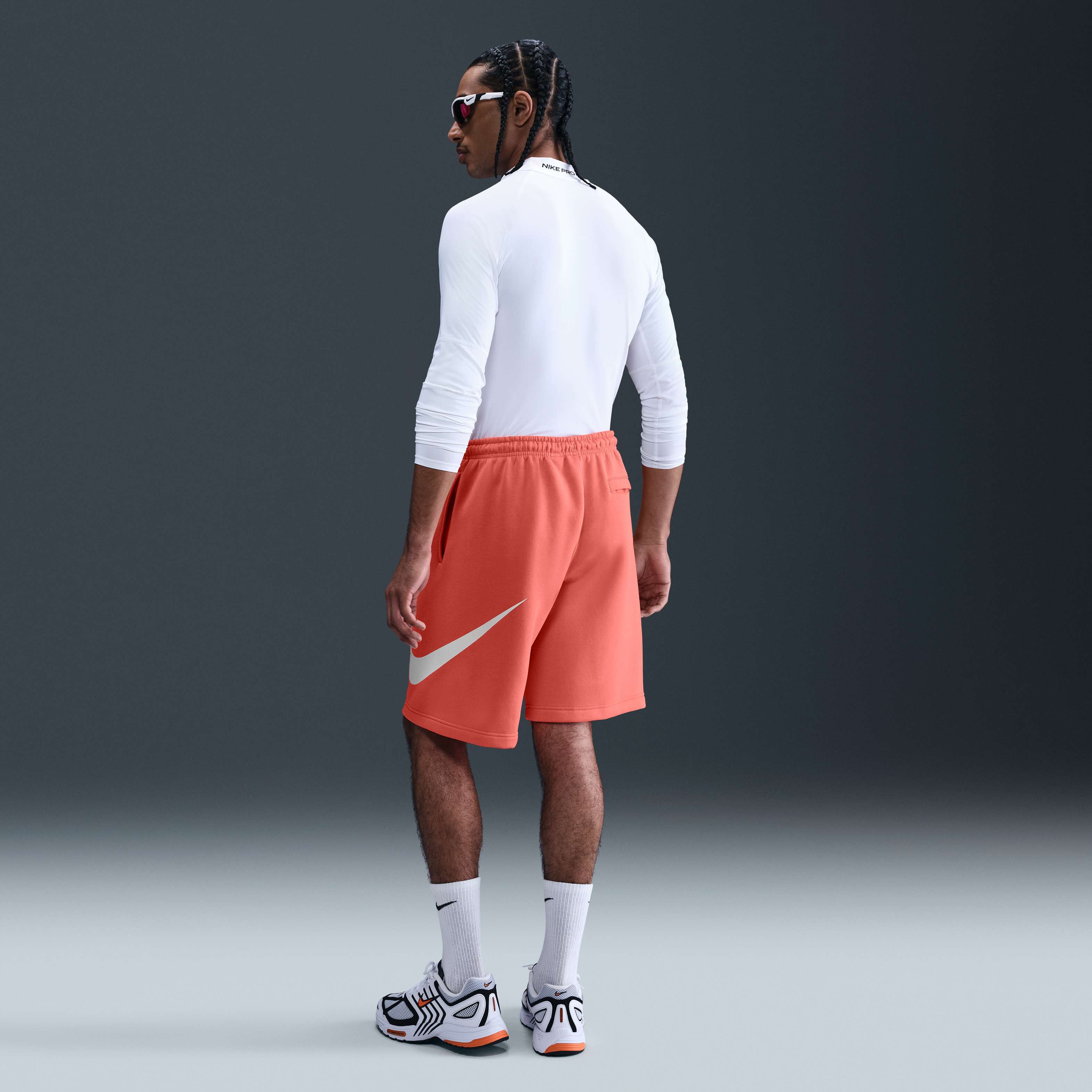 نايكي كلوب image number 3