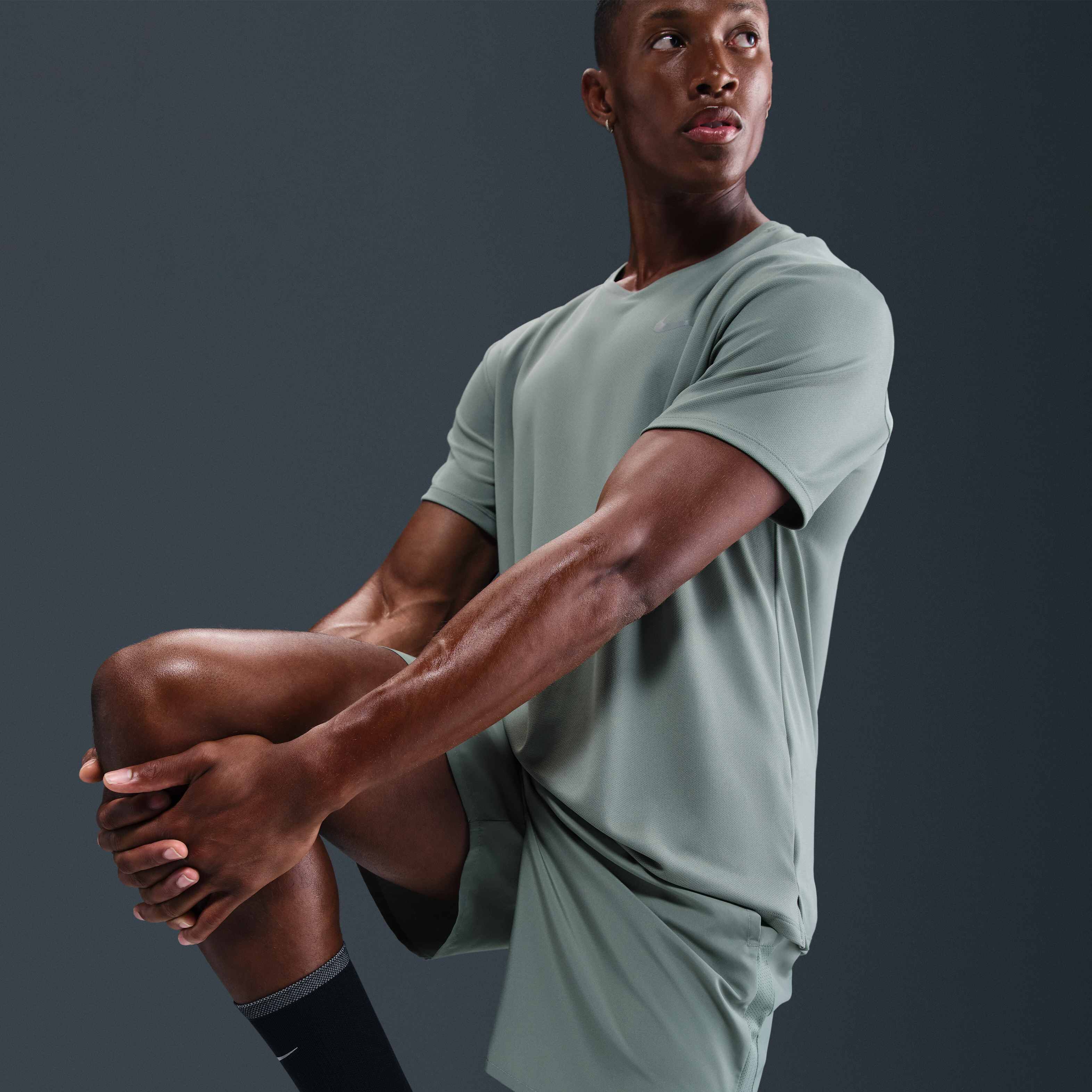 نايكي تشالنجر image number 4