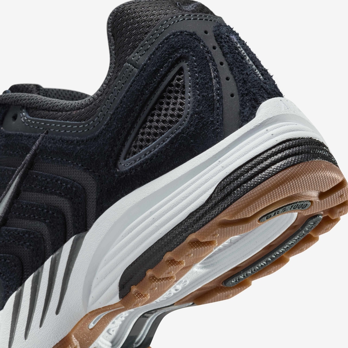 نايكي اير بيجاسوس 2005 image number 7 نايكي اير بيجاسوس 2005 image number 7