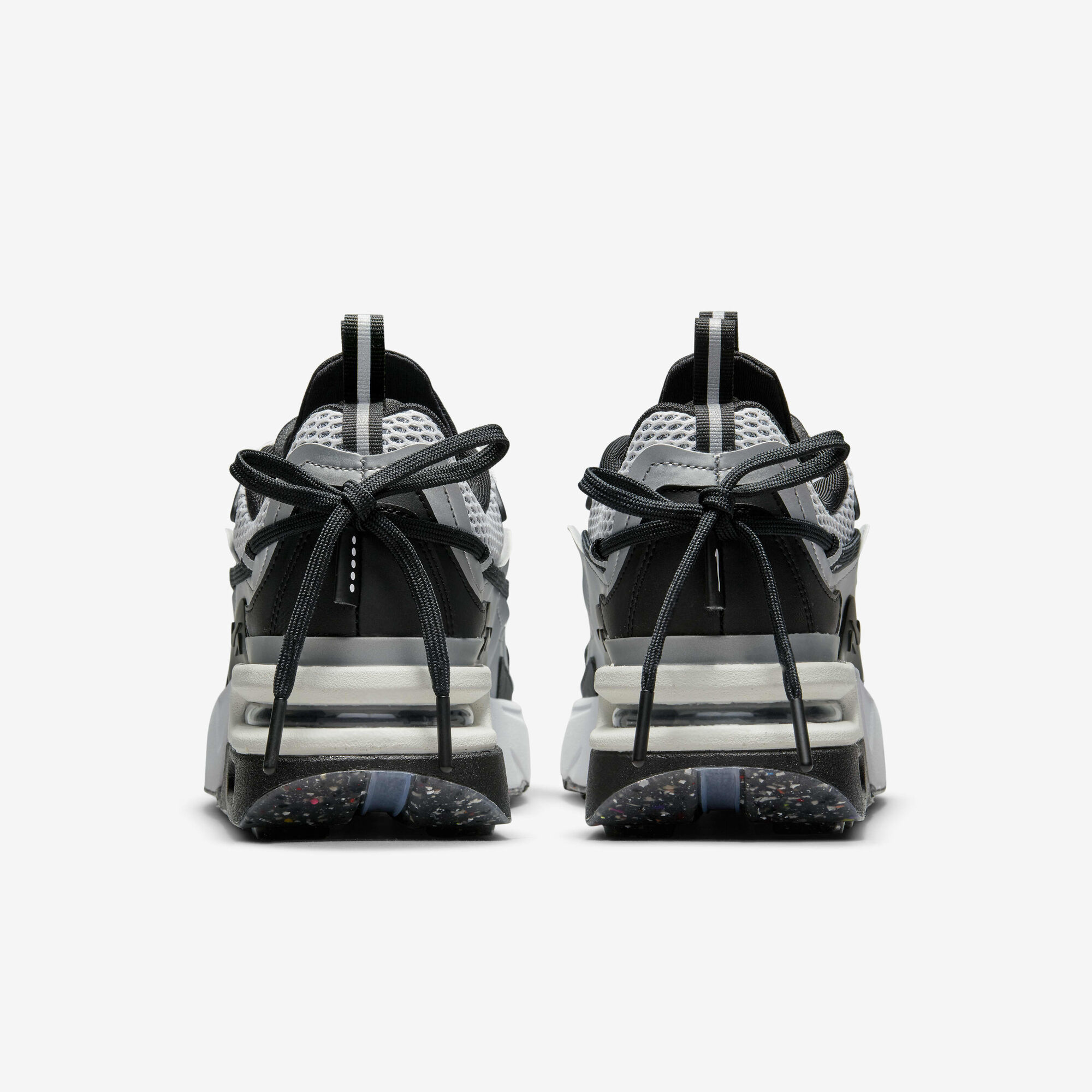 Zoom image