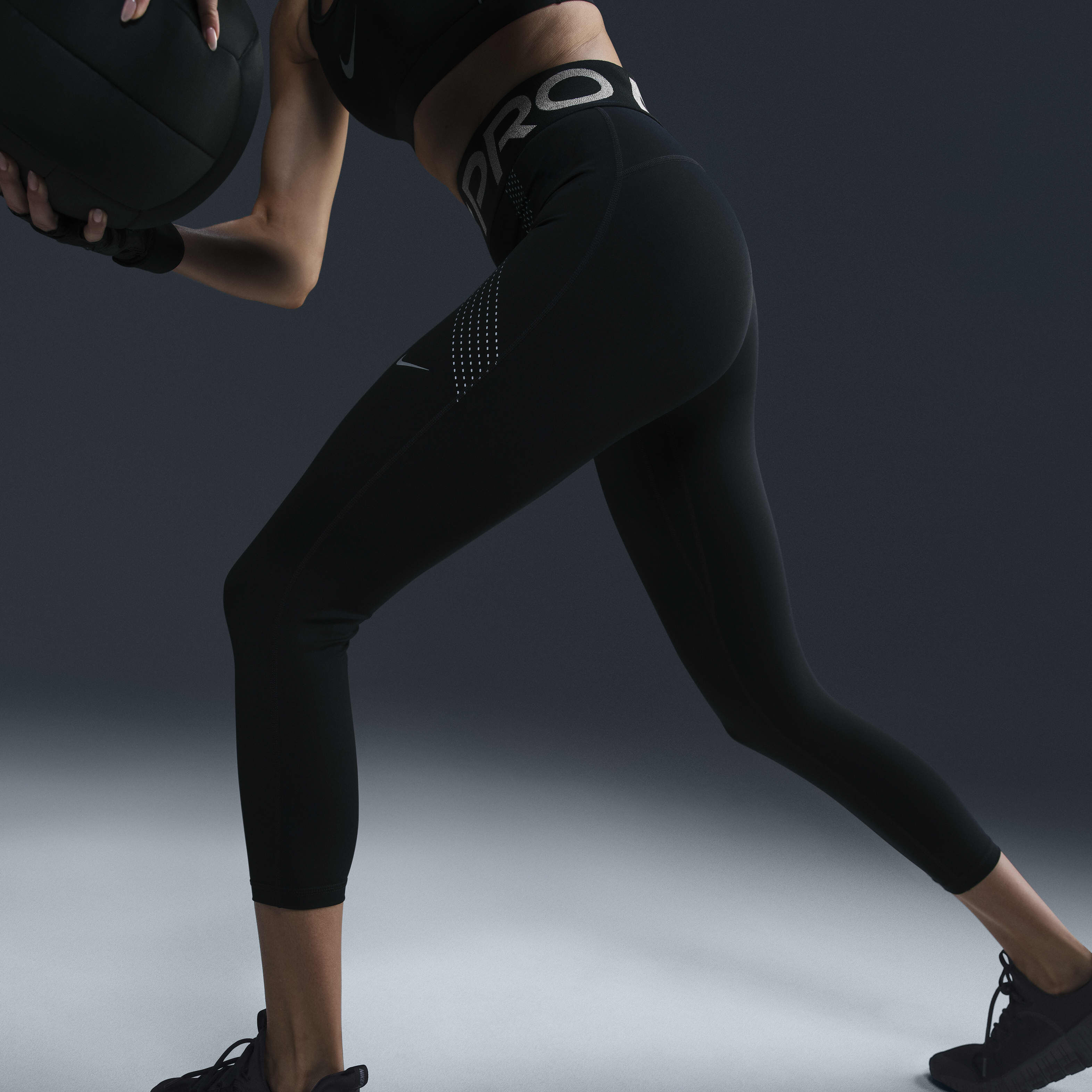 Nike training sculpt leggings sales