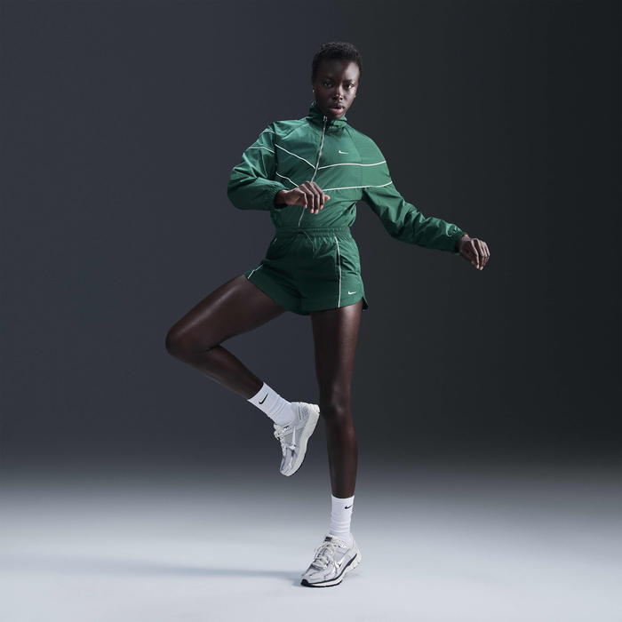 Nike Windrunner image number 3 Nike Windrunner image number 3