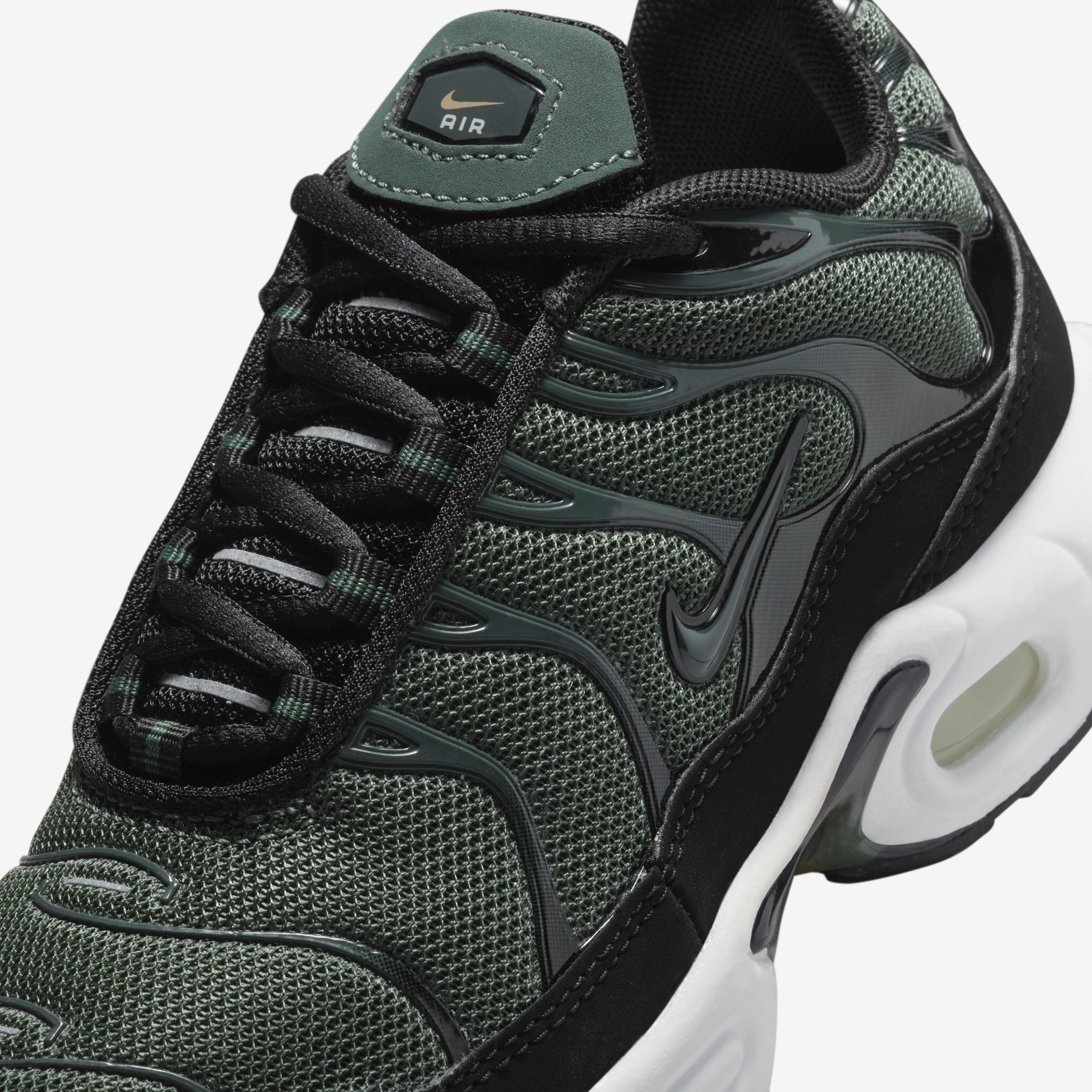 Nike Air Max Plus image number 6