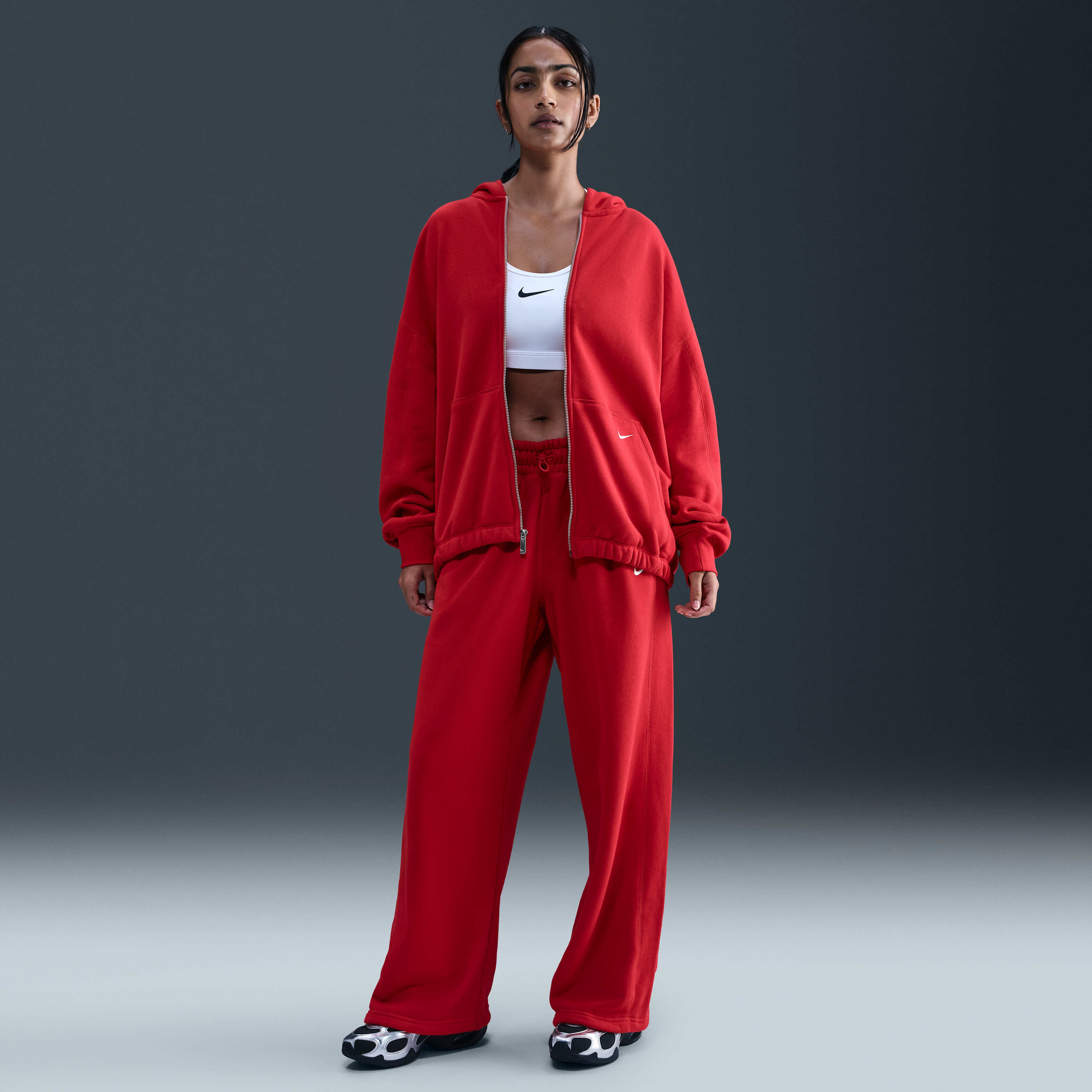 نايكي سبورتسوير image number 3