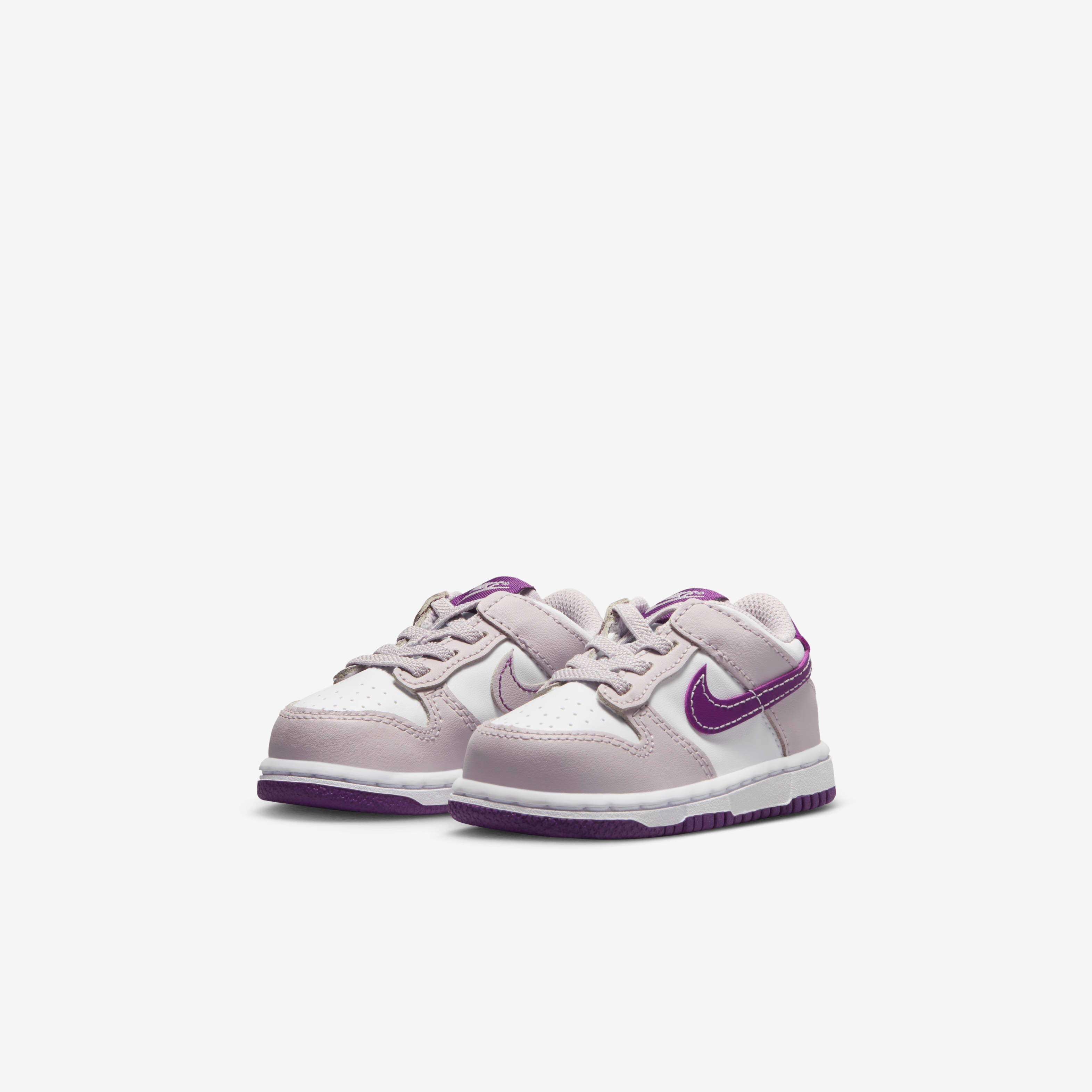 Nike Dunk Low image number 4