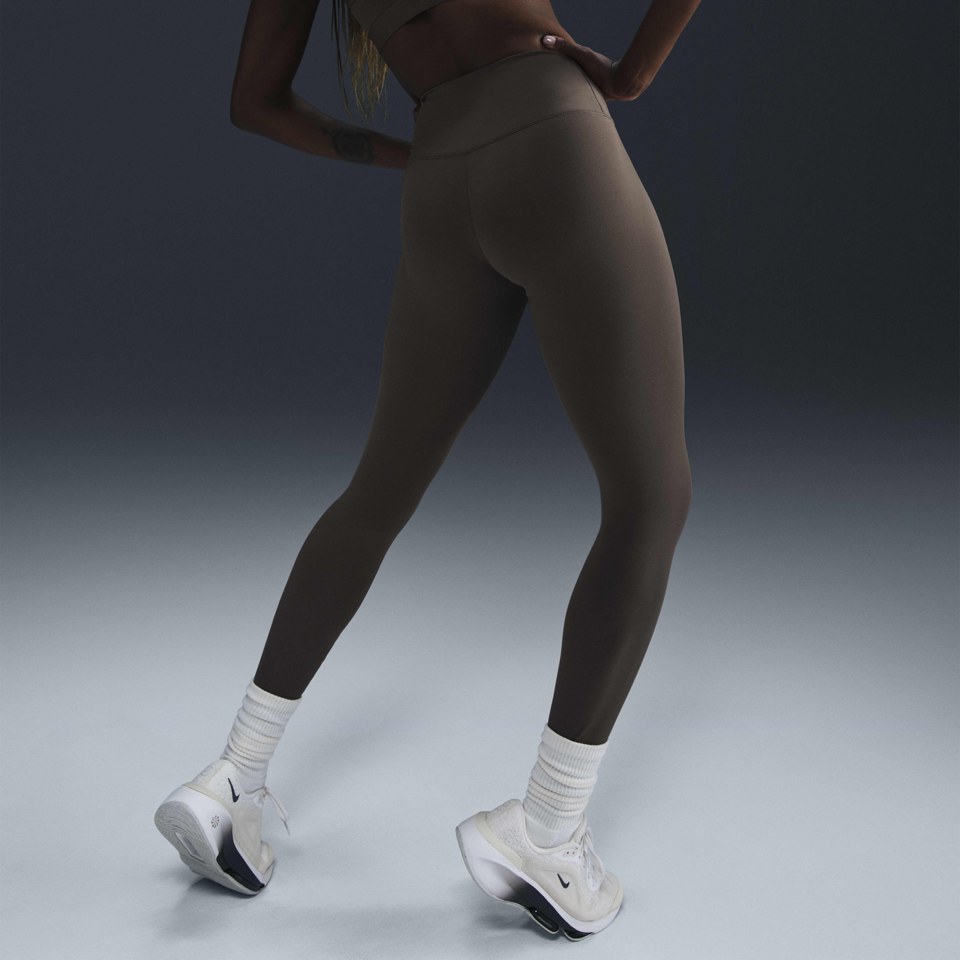 Nike One image number 2