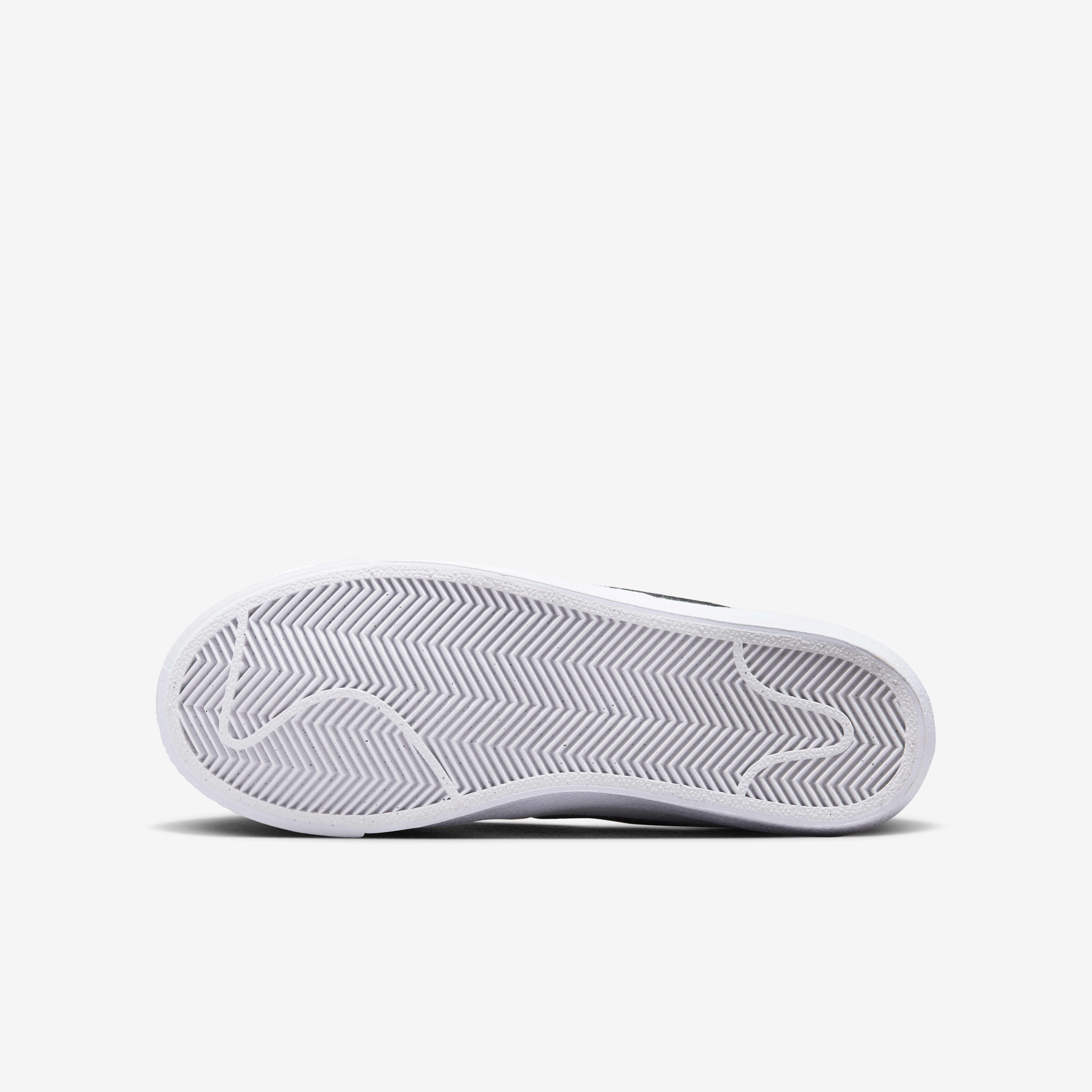 Nike Blazer Mid '77 image number 1