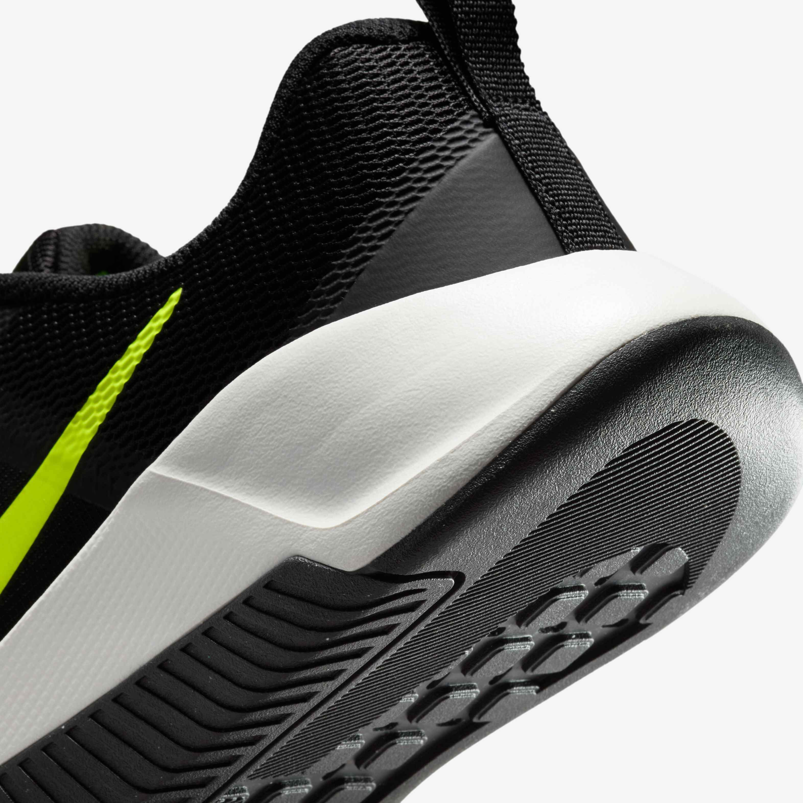 Nike MC Trainer 3 image number 7