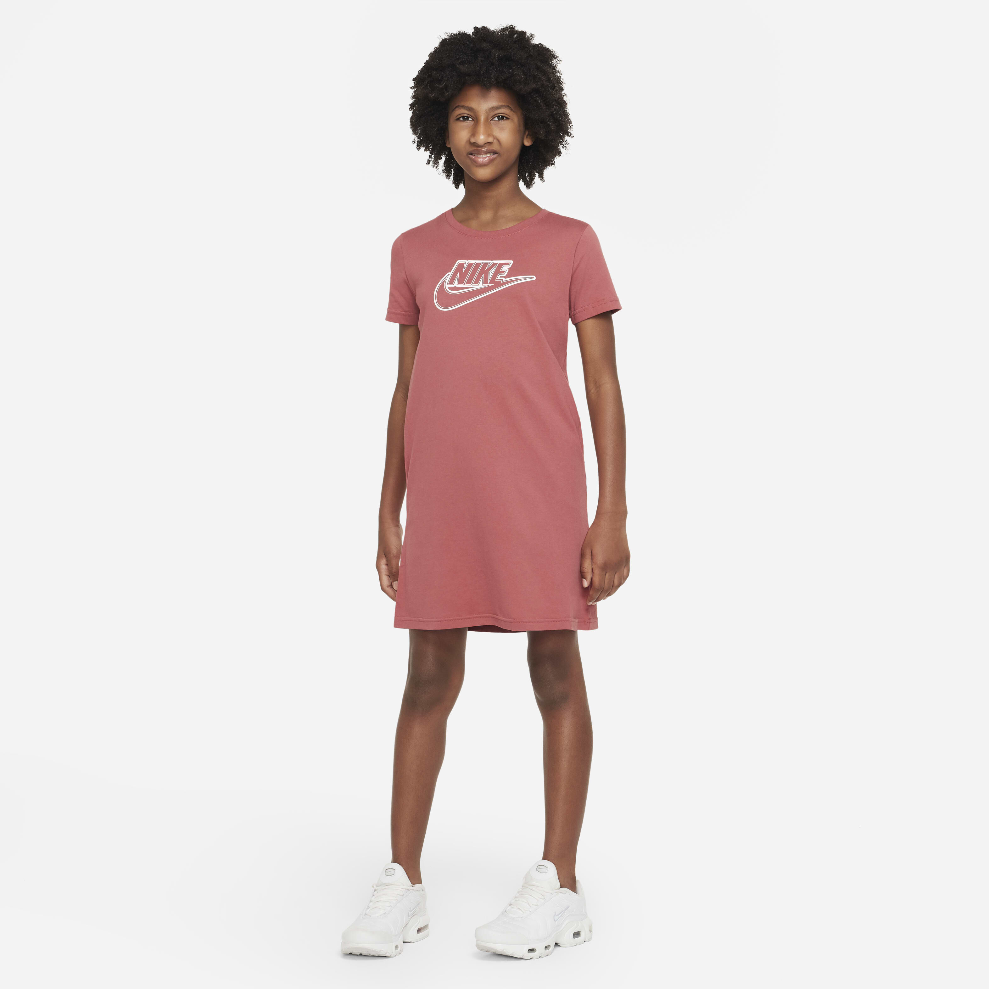 نايكي سبورتسوير image number 4