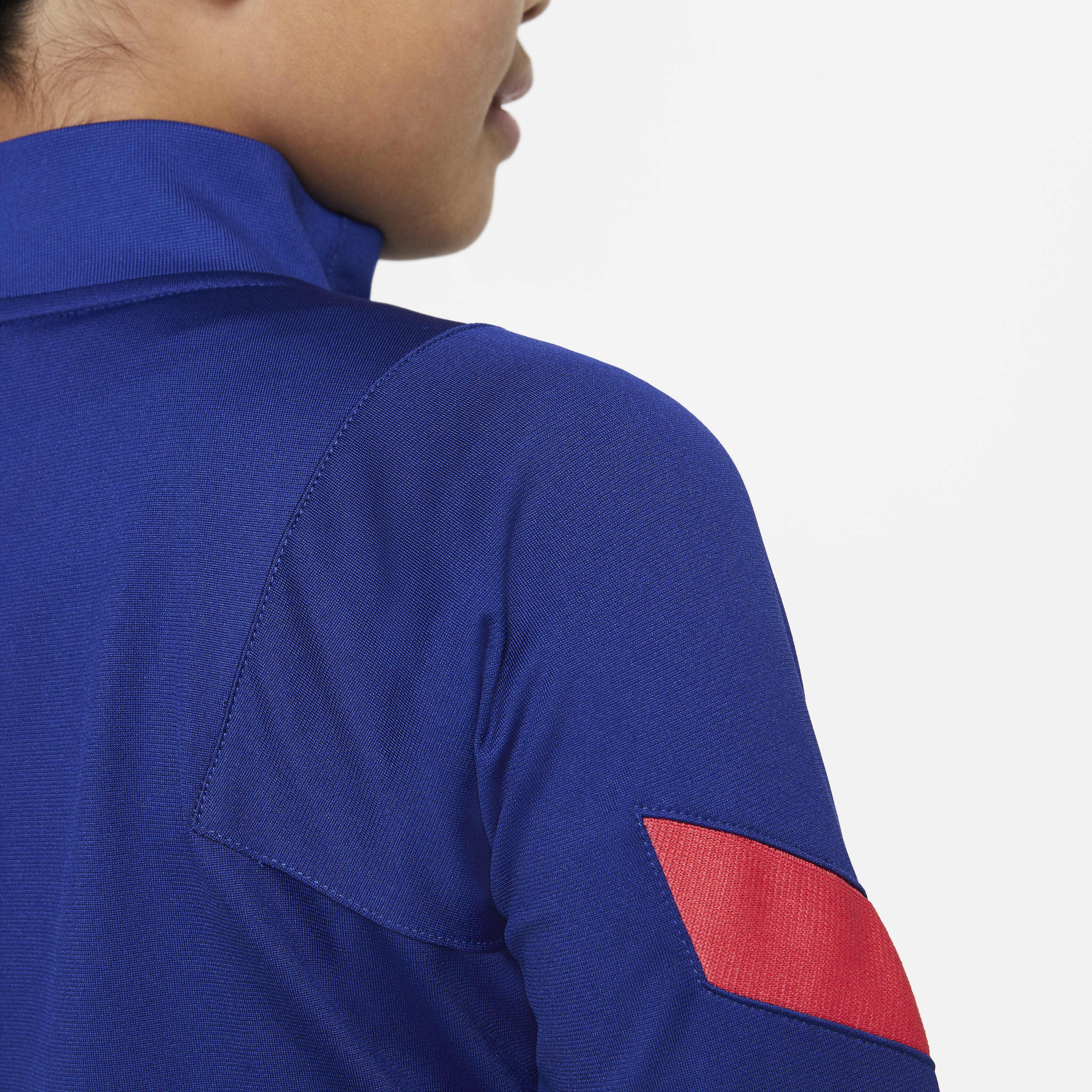 برشلونة سترايك image number 4