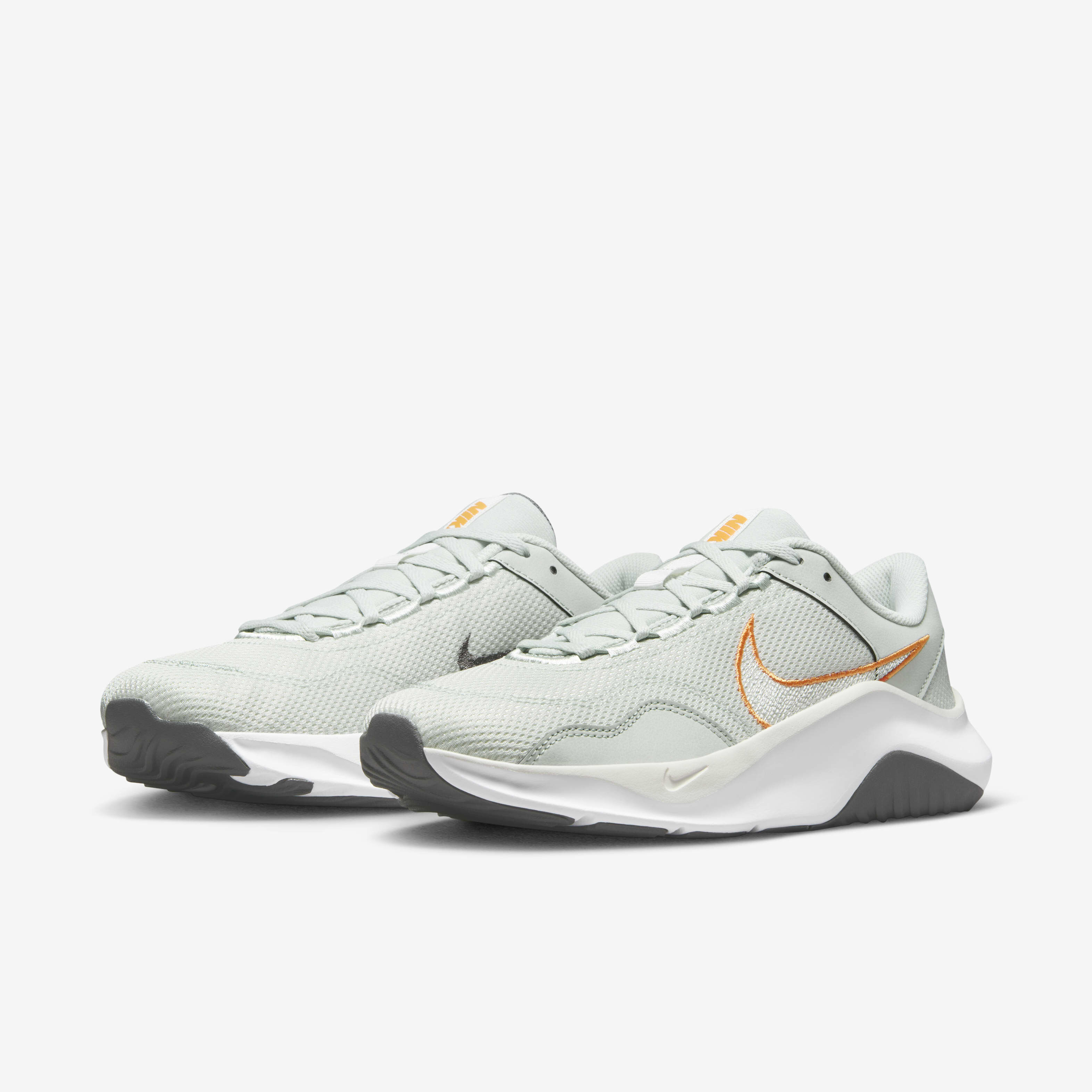Nike Legend Essential 3 Next Nature image number 5