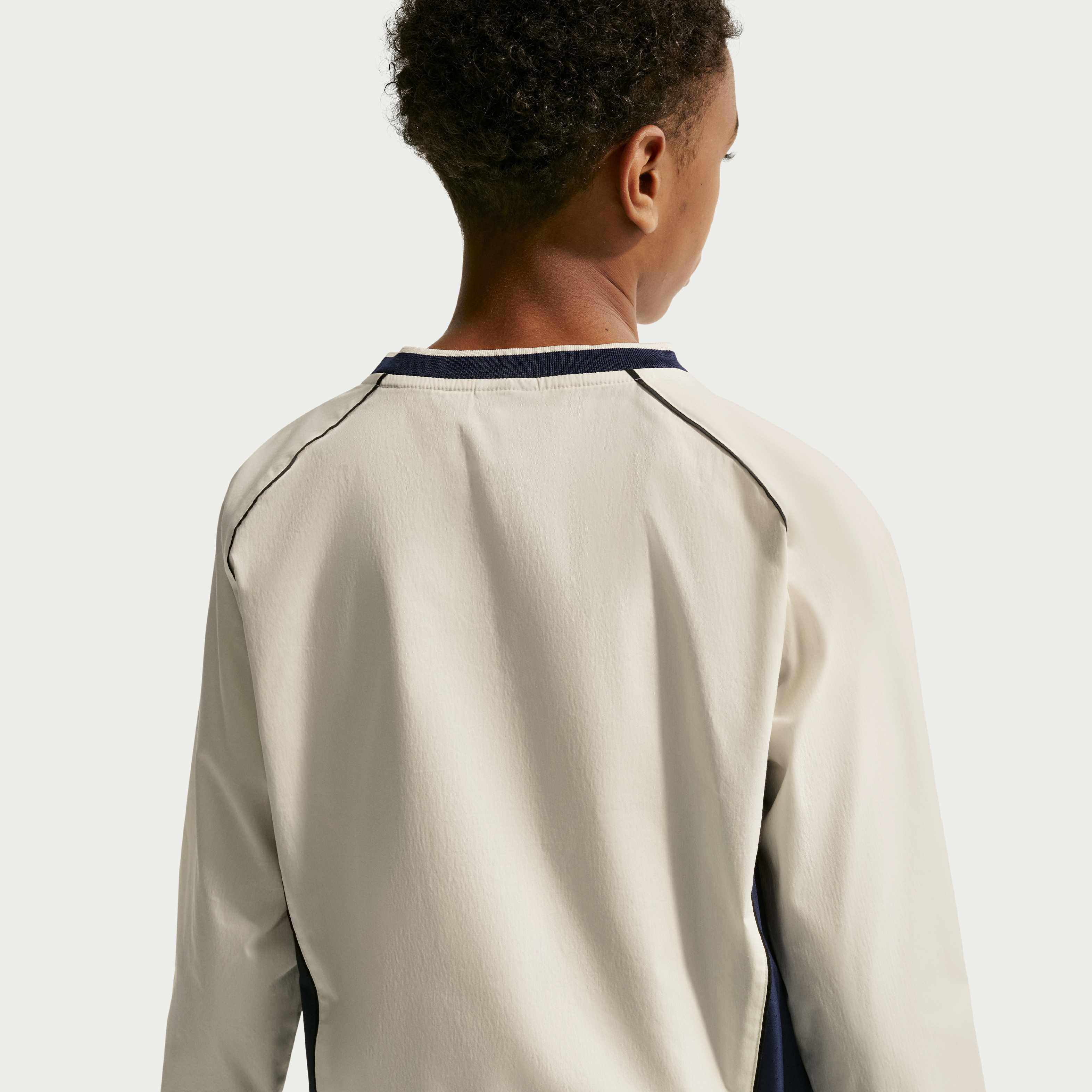 نايكي سبورتسوير image number 4