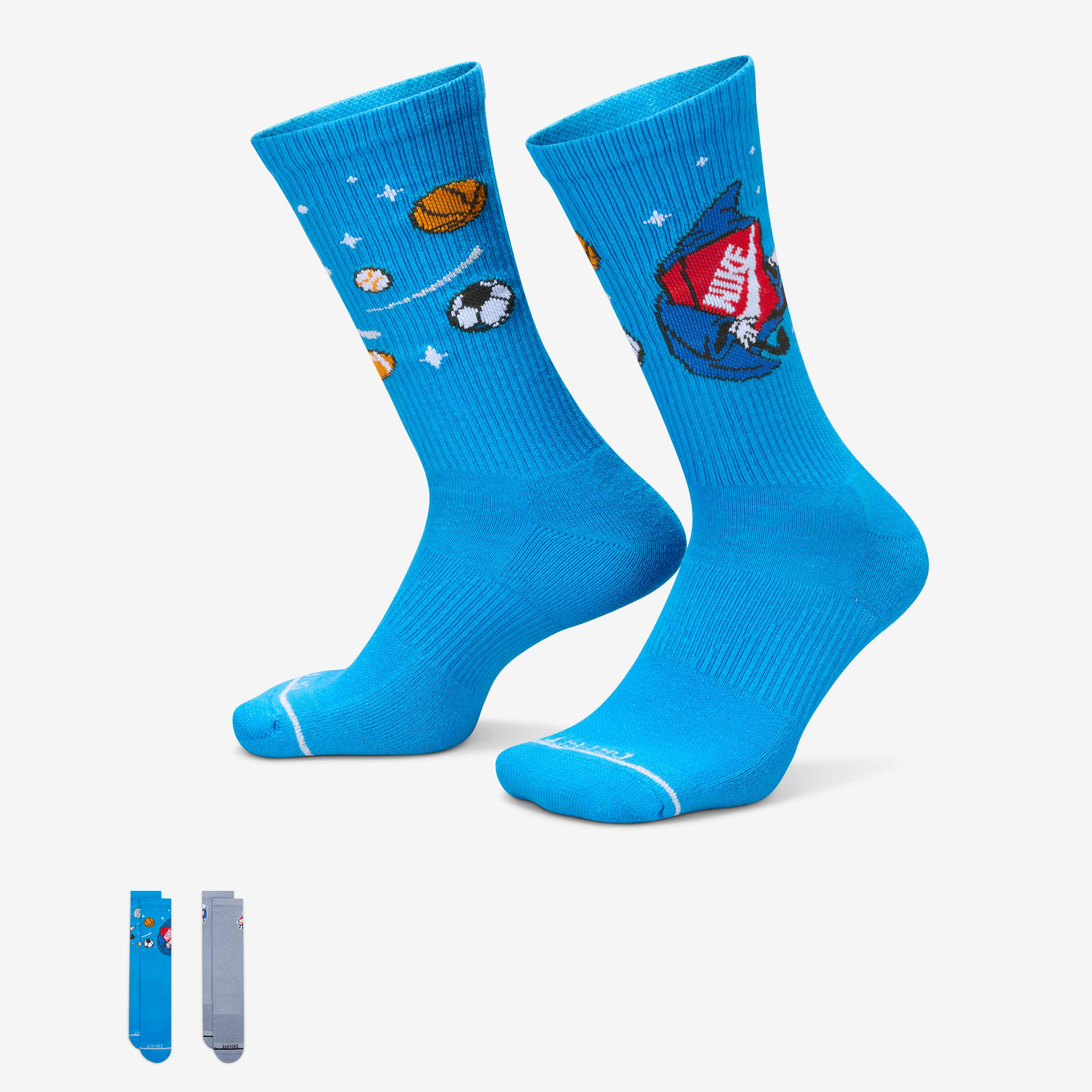 نايكي افريداي بلاس image number 0